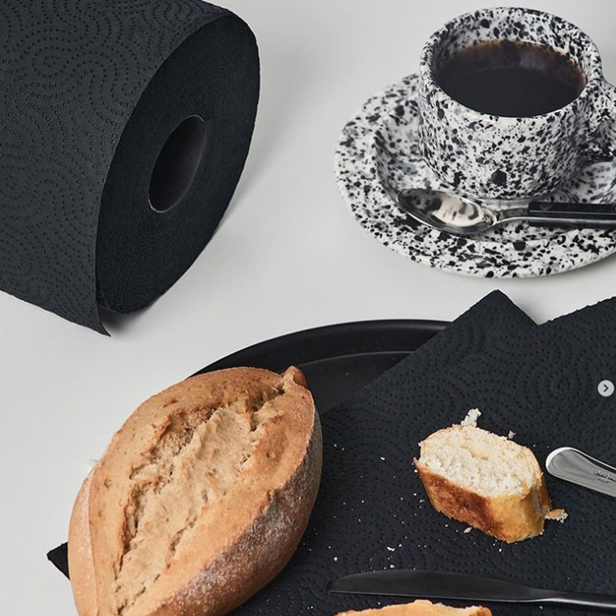Renova Single Roll Kitchen Paper Towels  Black