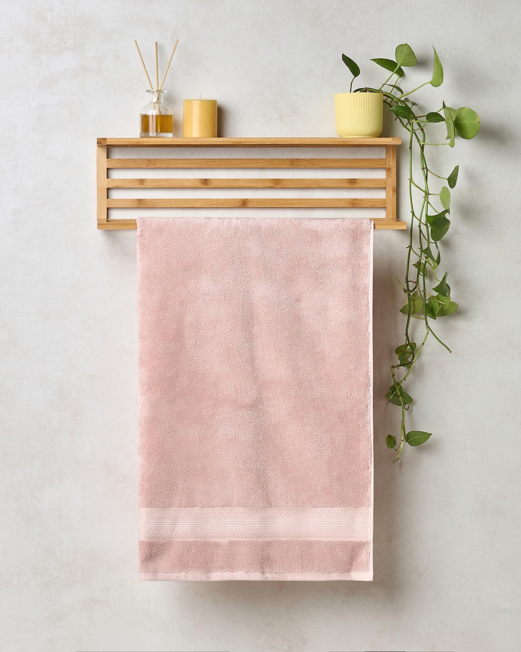 Himya Bamboo Bath Towel | Ultra Absorbent | 3X Softer Than Cotton Towels | 140 X 70 Cm - 600 Gsm | Butter Pink - Pack Of 1