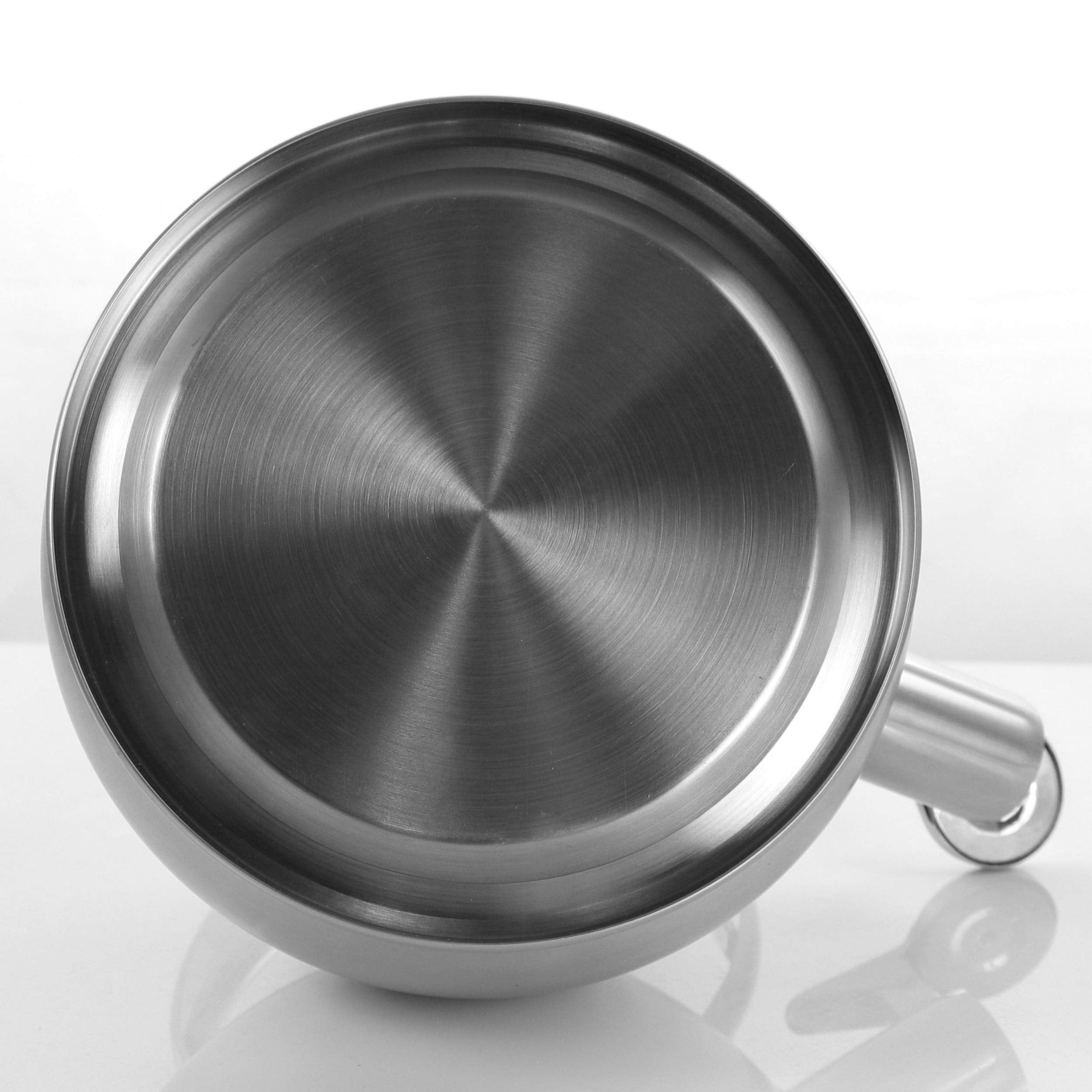 Megachef 2.8 Liter Stovetop Whistling Kettle In Brushed Silver