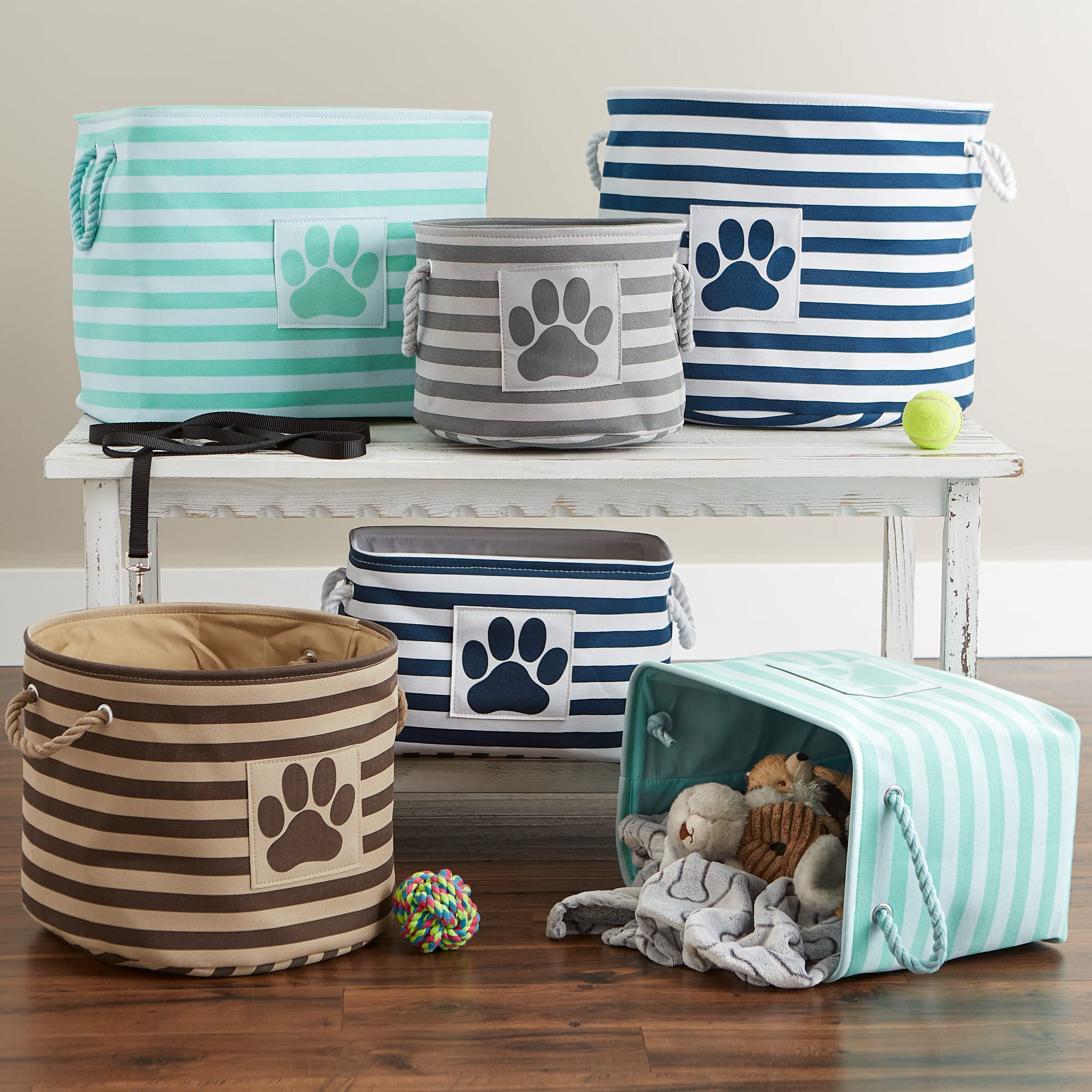 Bone Dry Pet Storage Collection Striped Paw Patch Bin  Medium Round  Brown