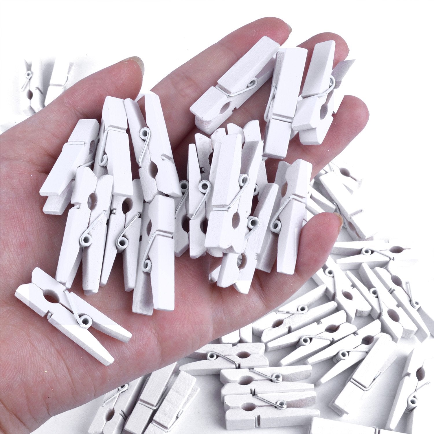 Bronagrand 100Pcs Mini White Wooden Utility Paper Clip, Clothespins Clip, Clothes Line Clips,Photo Clips