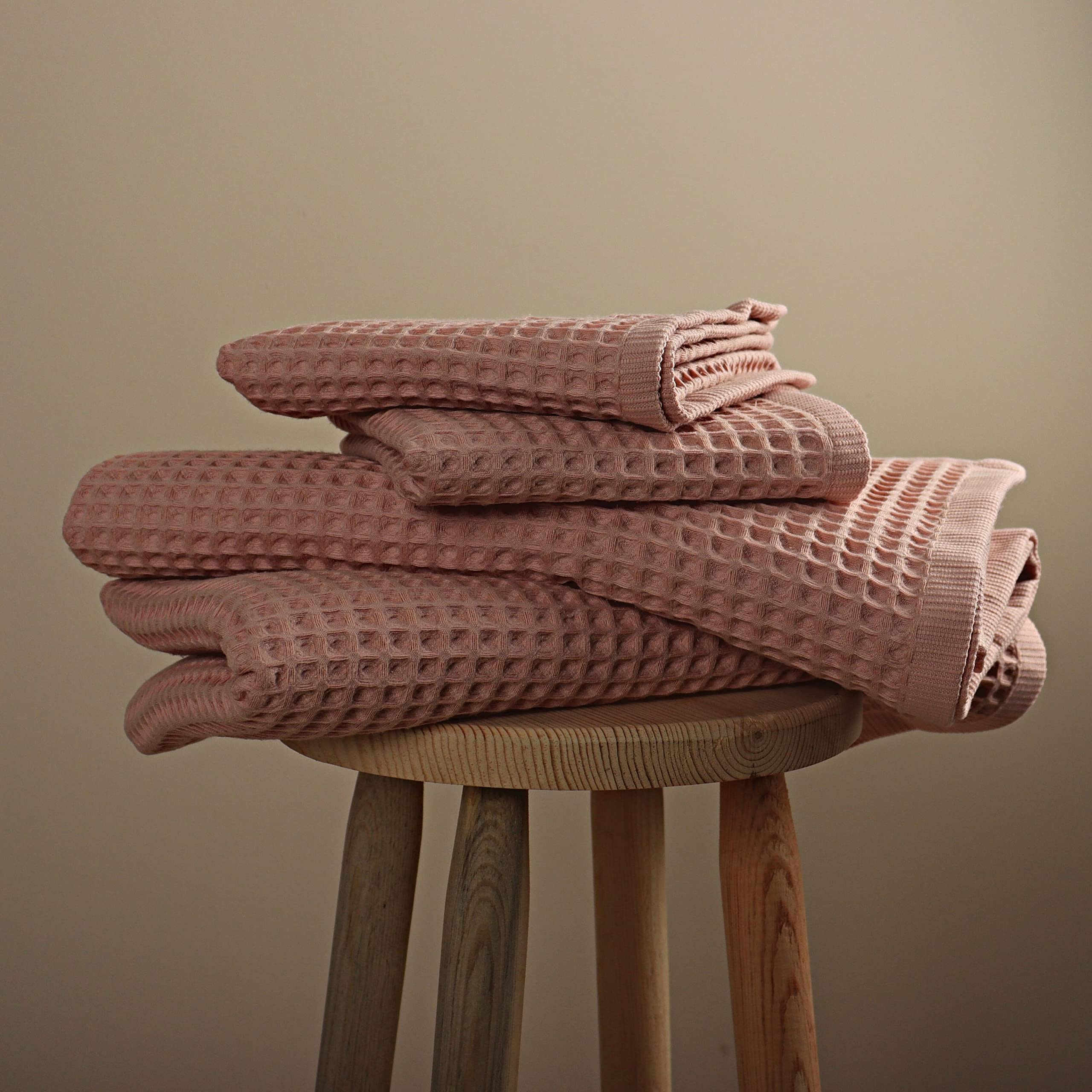 Pskl - 4 Pieces Waffle Towel Sets For Bathroom, Premium Organic Turkish Cotton 2 Hand Towels 2 Bath Towels Set (Pink)