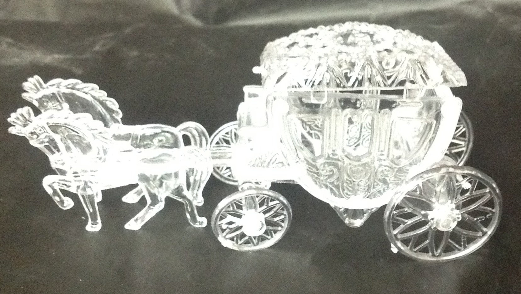 12 Cinderella Coach Wedding Carriage Favor Plastic - Clear