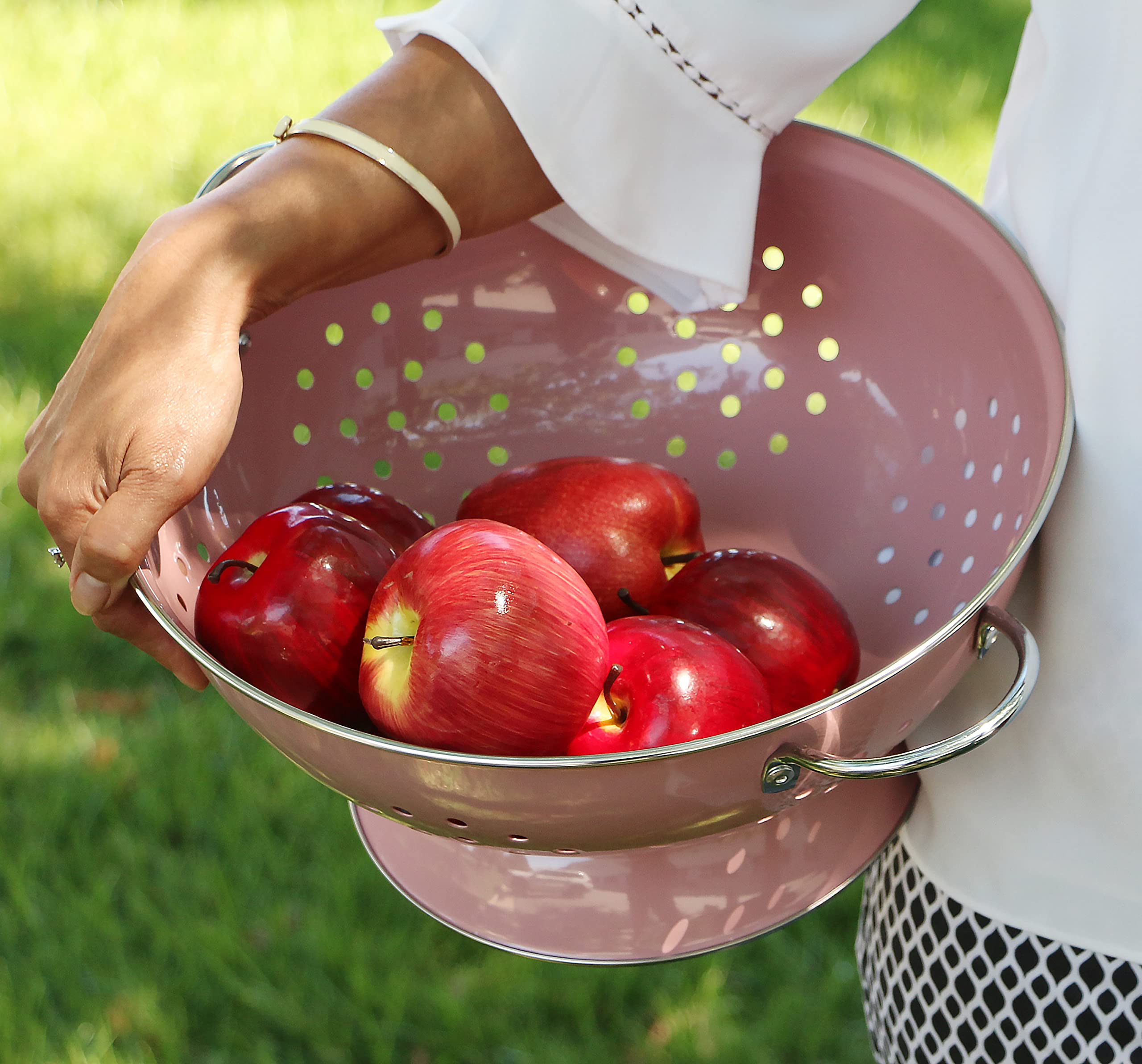 Reston Lloyd Food Prep Strainer Metal Colander, 7 Quart/ 224Oz/ 6.6 L, Pink