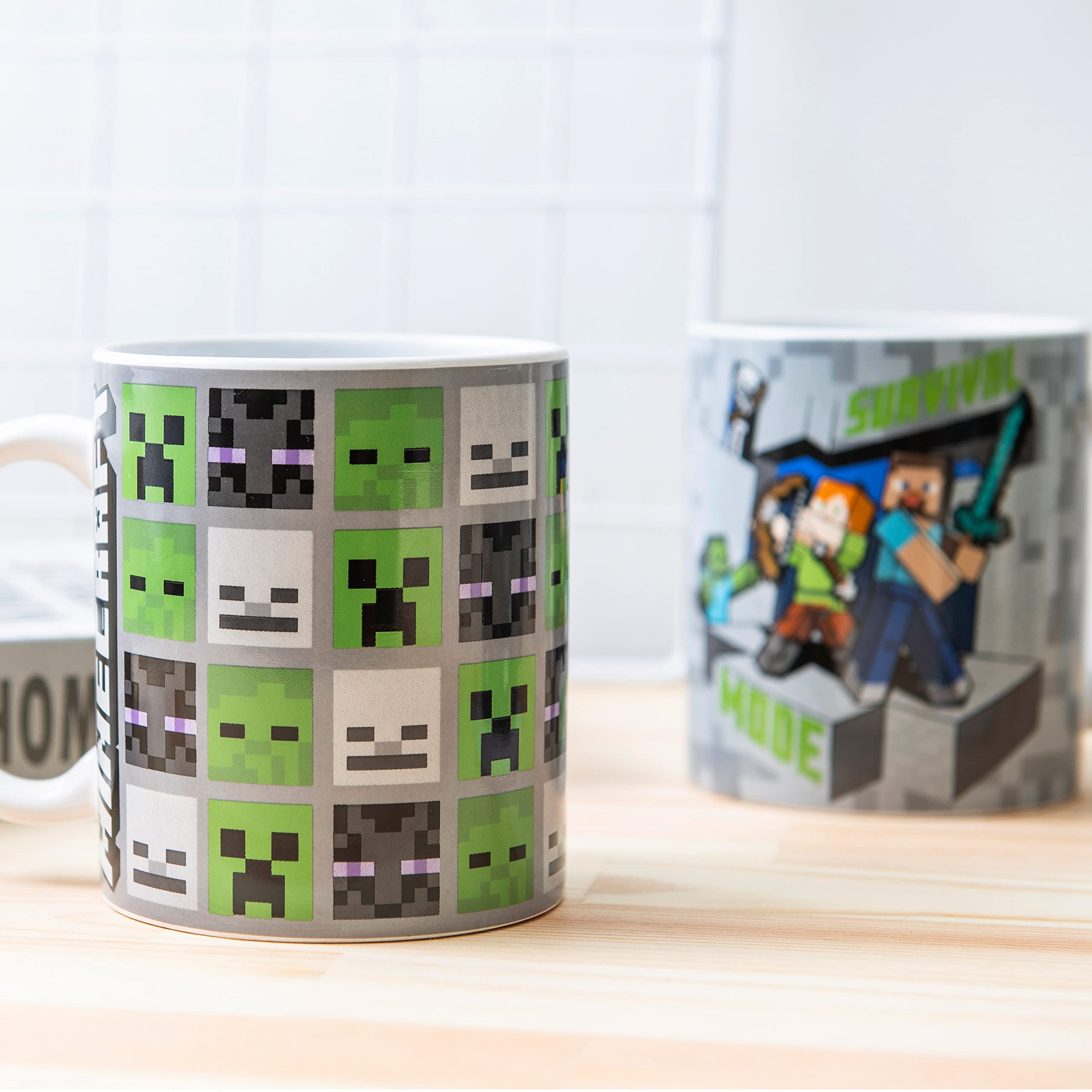Zak Designs Minecraft Mug Unique Ceramic Coffee Cup Set, Can Coffee Mugs with Comfortable Handle for Gamer Gifts, Dishwasher and