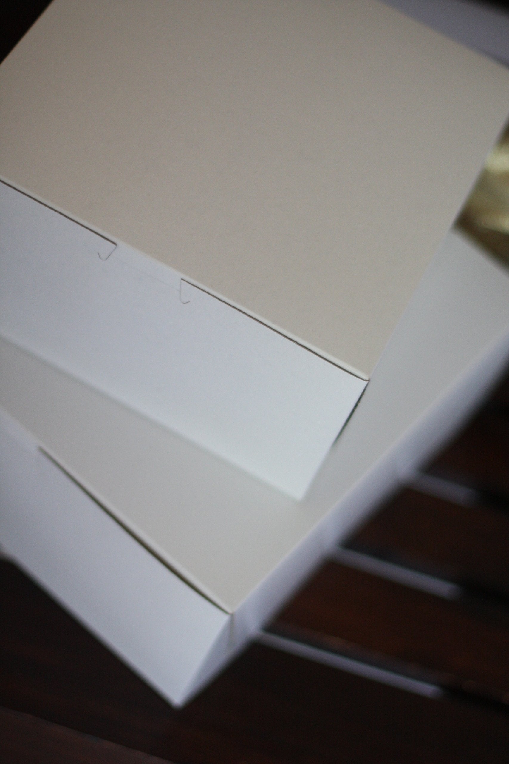 Southern Champion Tray 0905 Premium Clay Coated Kraft Paperboard White Non-Window Lock Corner Bakery Box, 6 Length X 6 Width