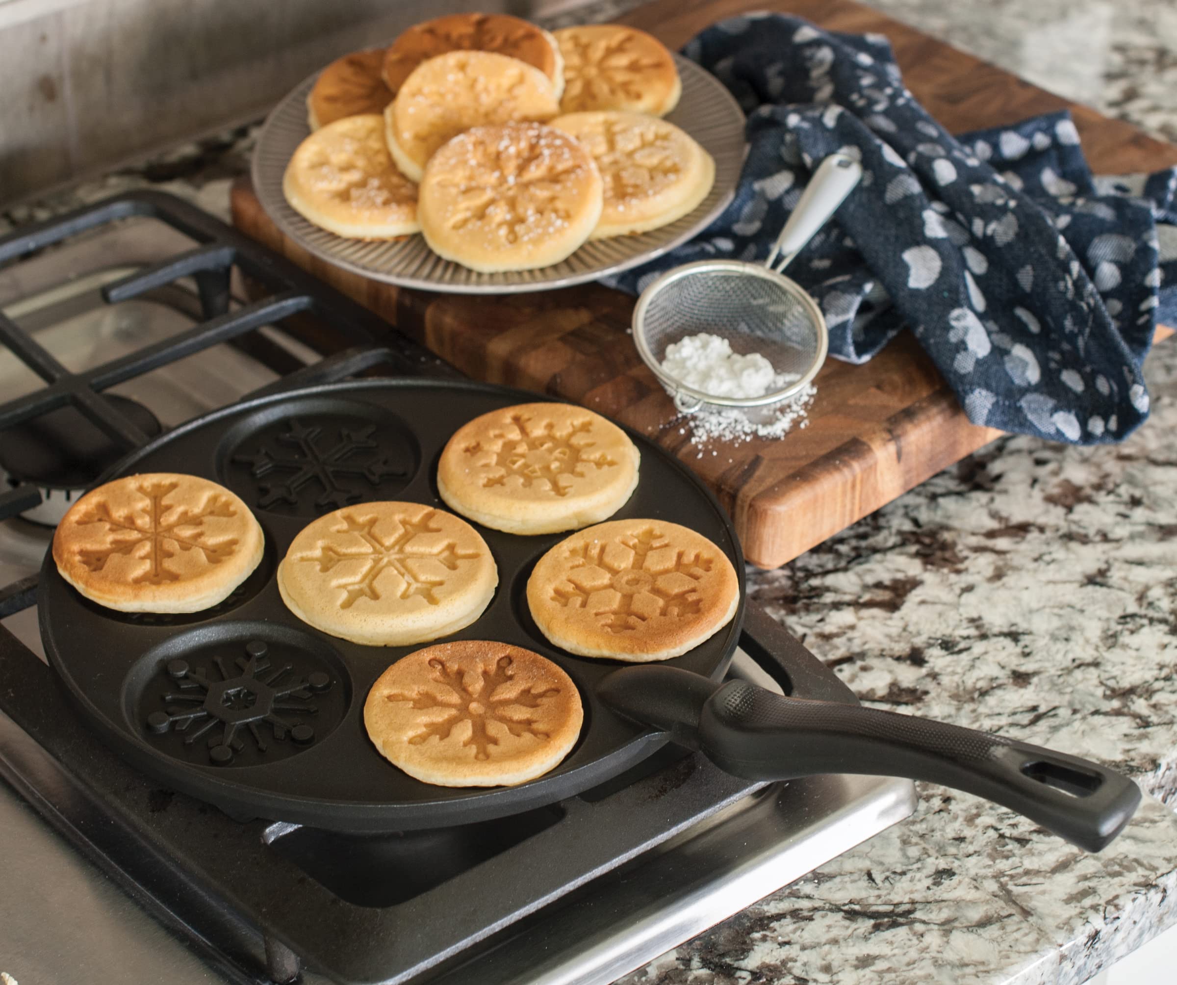 Nordic Ware Snowflake Pancake Pan