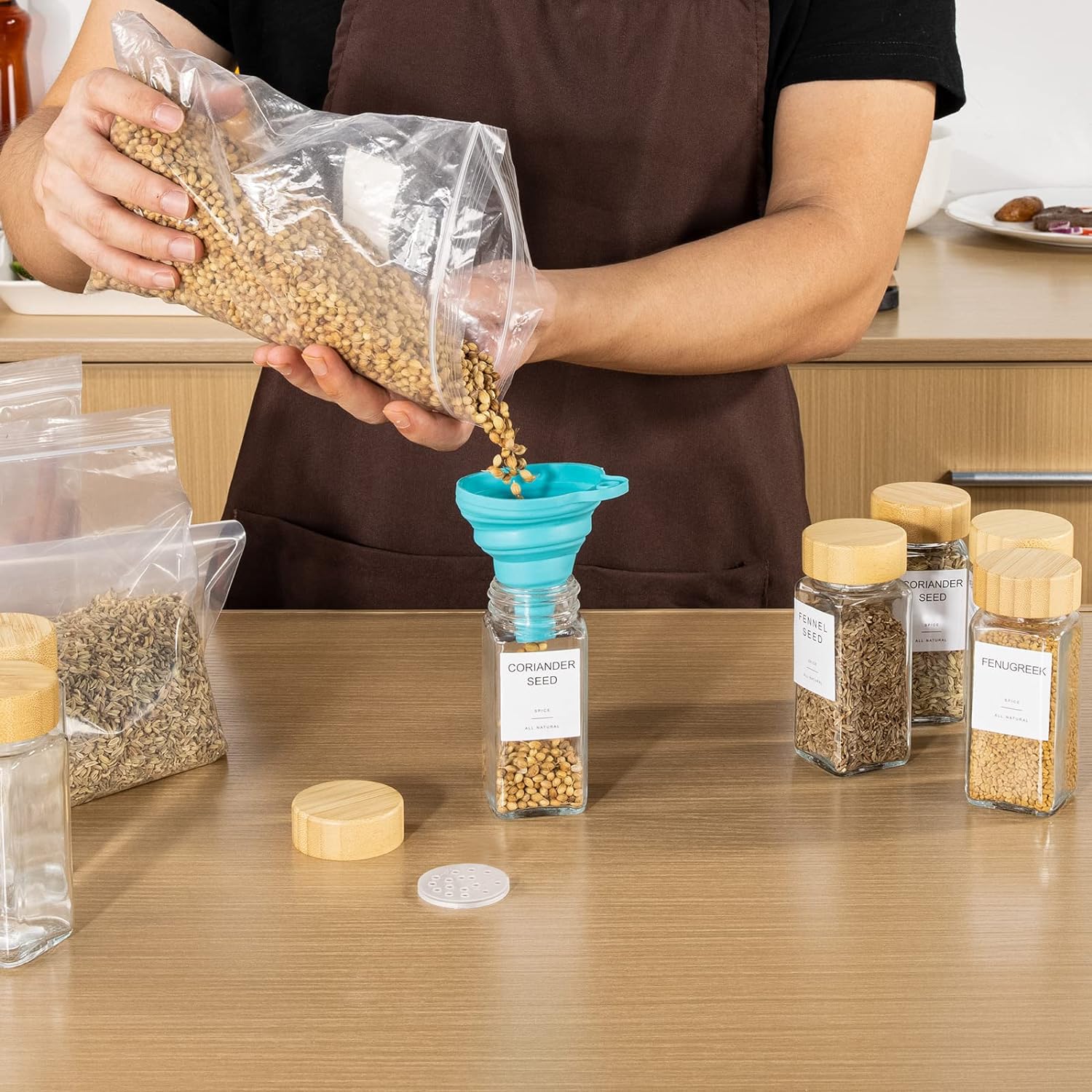 Favorflavor 24 Pcs Spice Jars With Label, 4.3Oz Thickened Glass Seasoning Jars With Bamboo Lids, Airtight Sealing Seasoning Bott