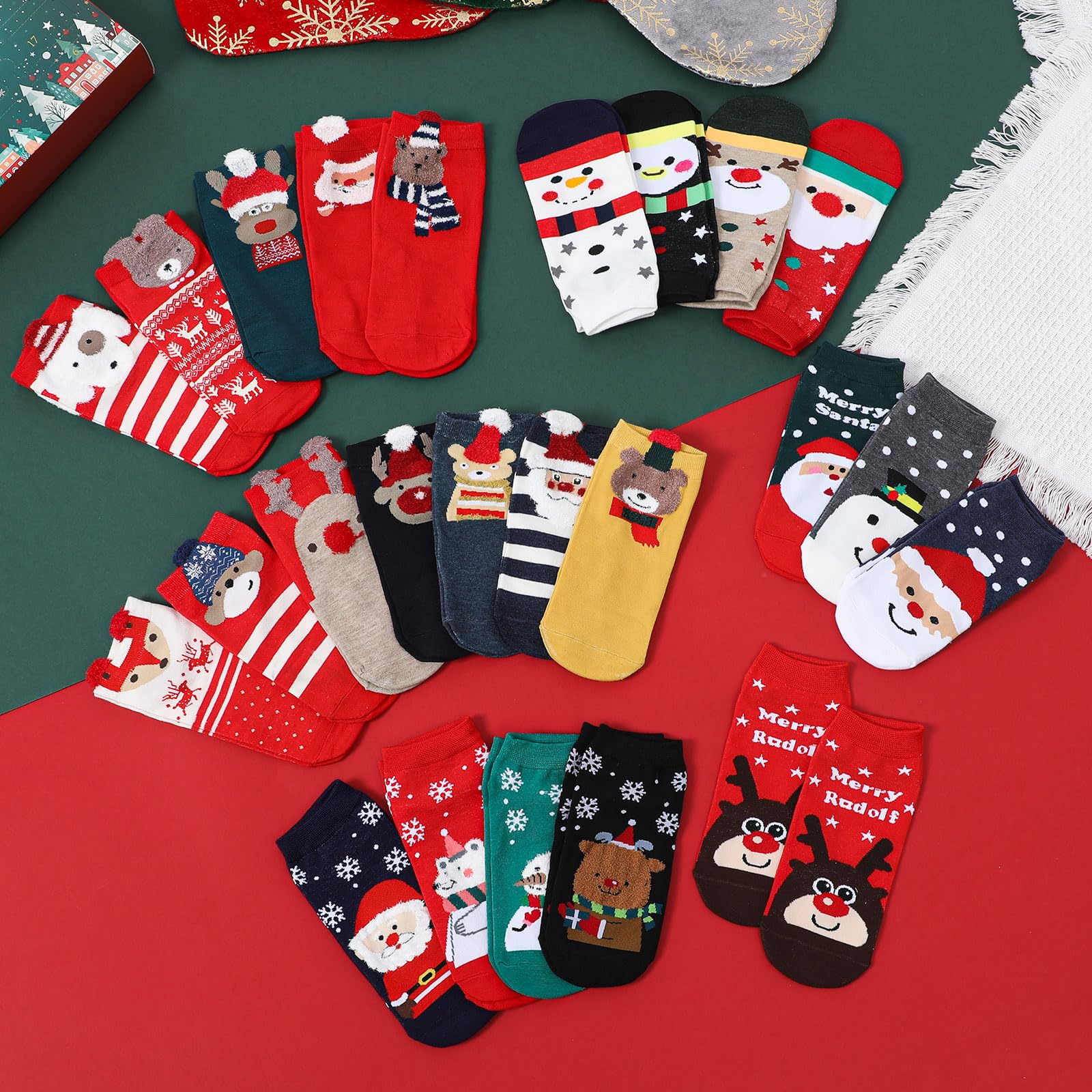 MJartoria Christmas Socks Advent Calendar 2025 Kids -24 Days of Advent Box Socks Christmas Countdown, Santa Elk Snowman Tree Pat