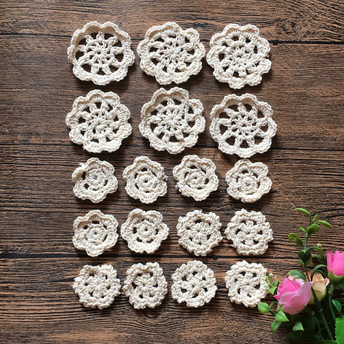 Mindplus Super Mini Doilies 1-2 Inches White Beige Cotton Small Hand Crochet Petals Lace Doilies For Crafts,Set Of 18 (White, 1-
