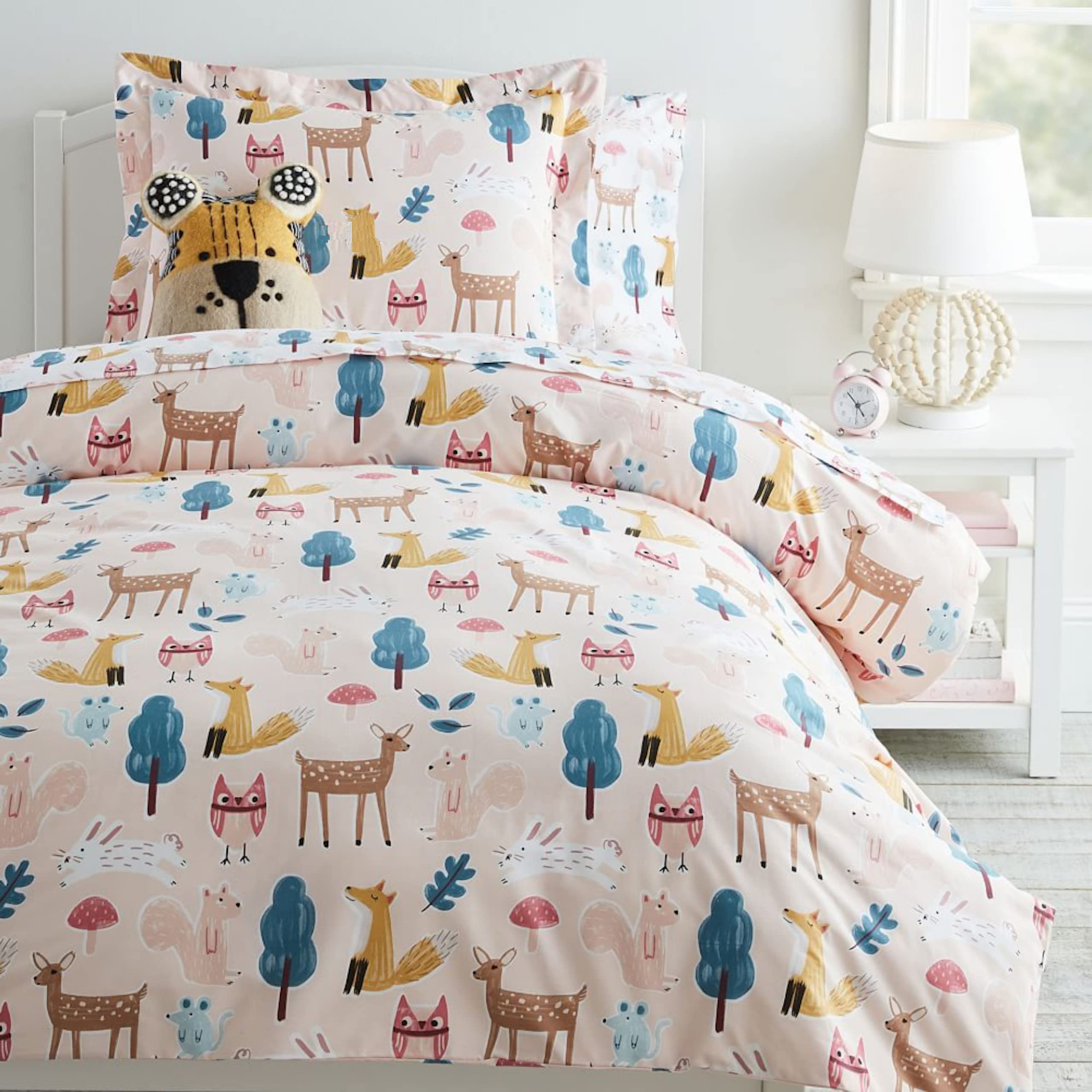Loreto  A Quality Linen Brand 100% Cotton Bedsheet For Double Bed, 1 Double Bedsheet With 2 Pillow Covers | 144 Tc Queen Size D