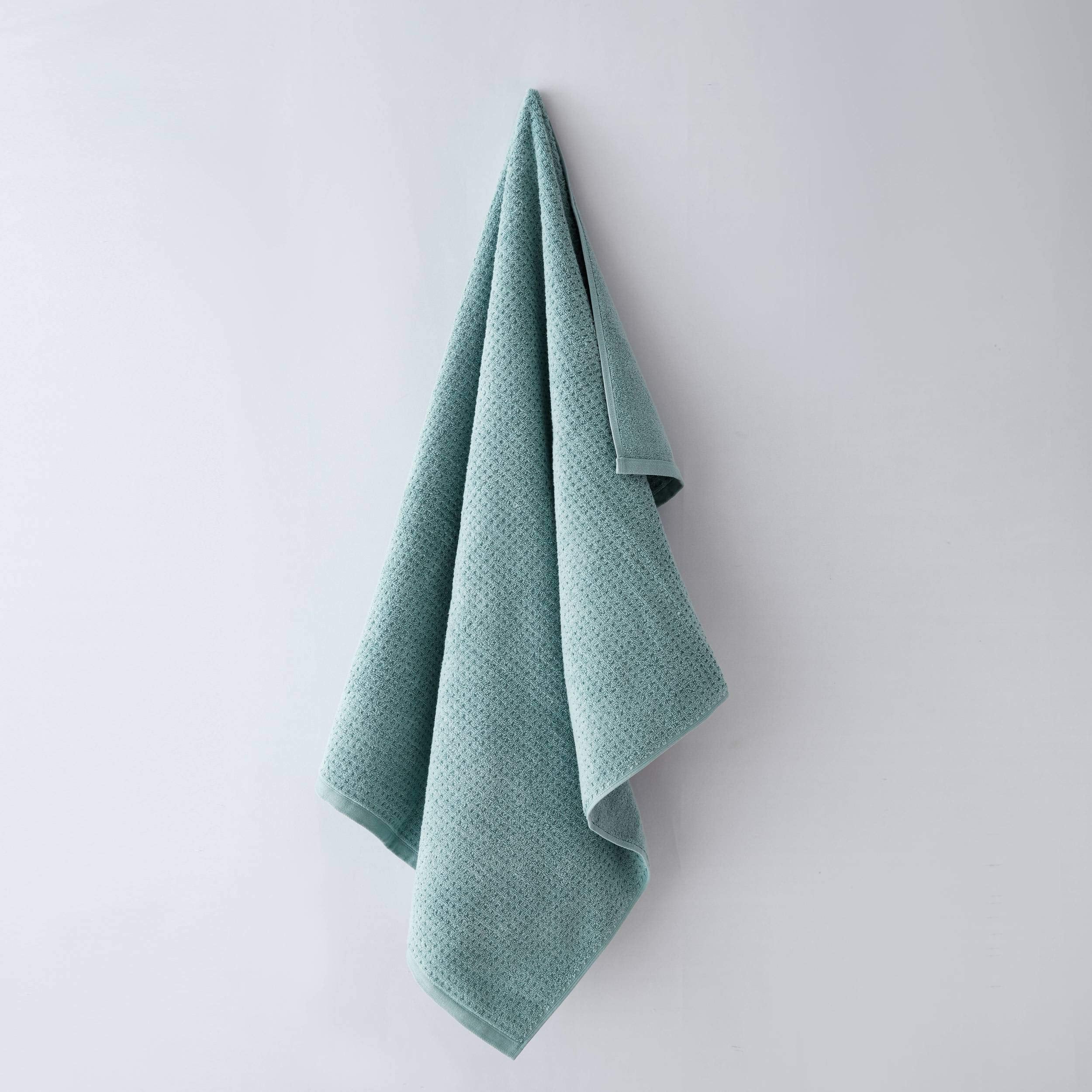 Tommy Bahama - Bath Towels Set, Highly Absorbent Cotton Bathroom Decor, Low Linting & Fade Resistant, Oeko-Tex Certified (Nother