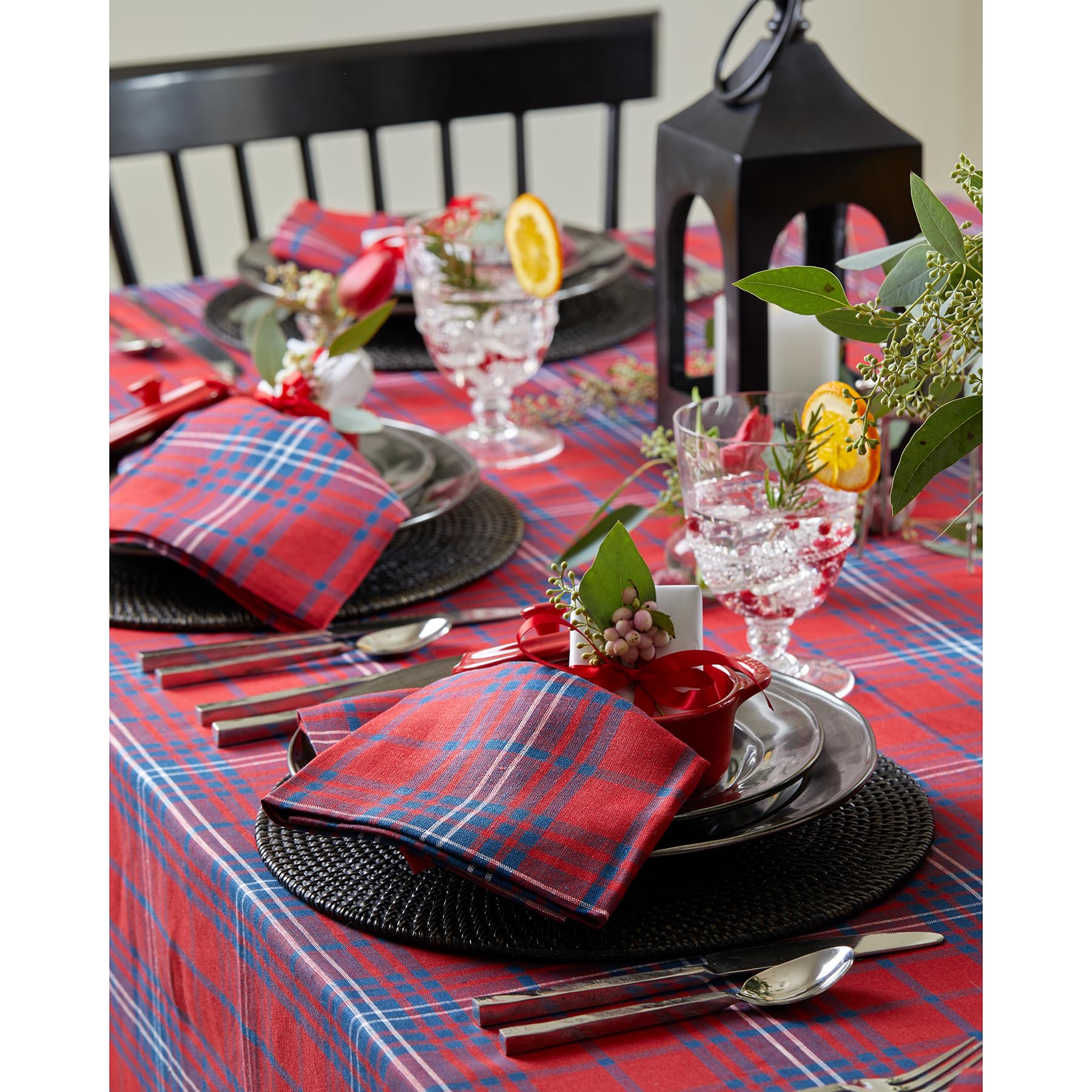 Solino Home Linen Dinner Napkins Set of 4 - 20"x20" Red & Navy Tartan Plaid, Handcrafted & Machine Washable