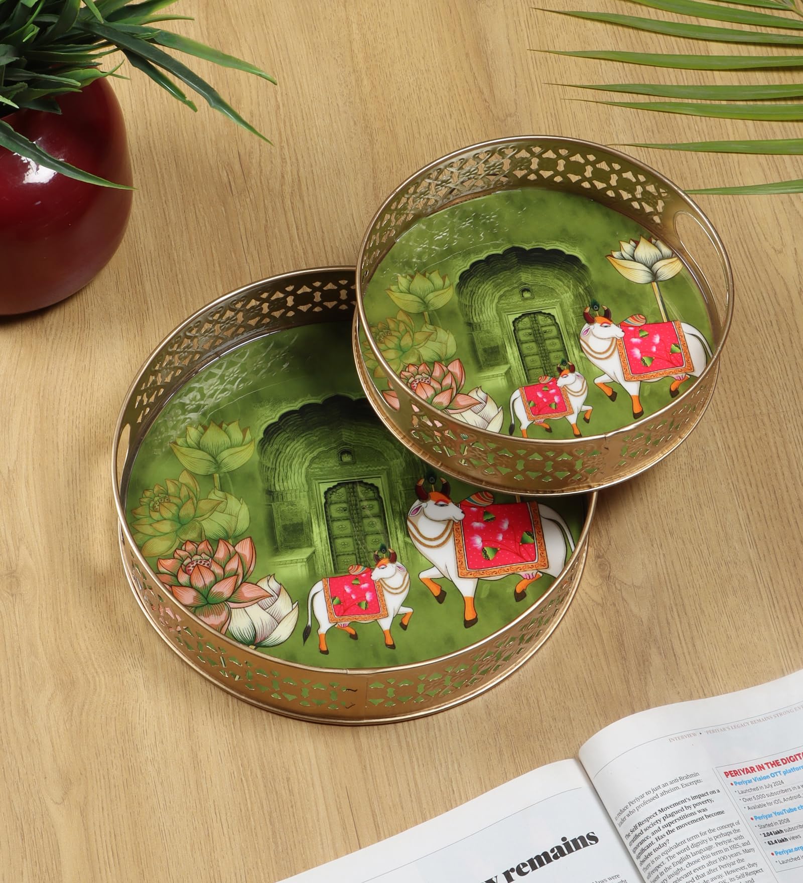 Two Moustaches Traditional Kamdhenu Cows Design Serving Trays Set (8 Inches & 10 Inches), Serving Trays For Home Decor, Platters