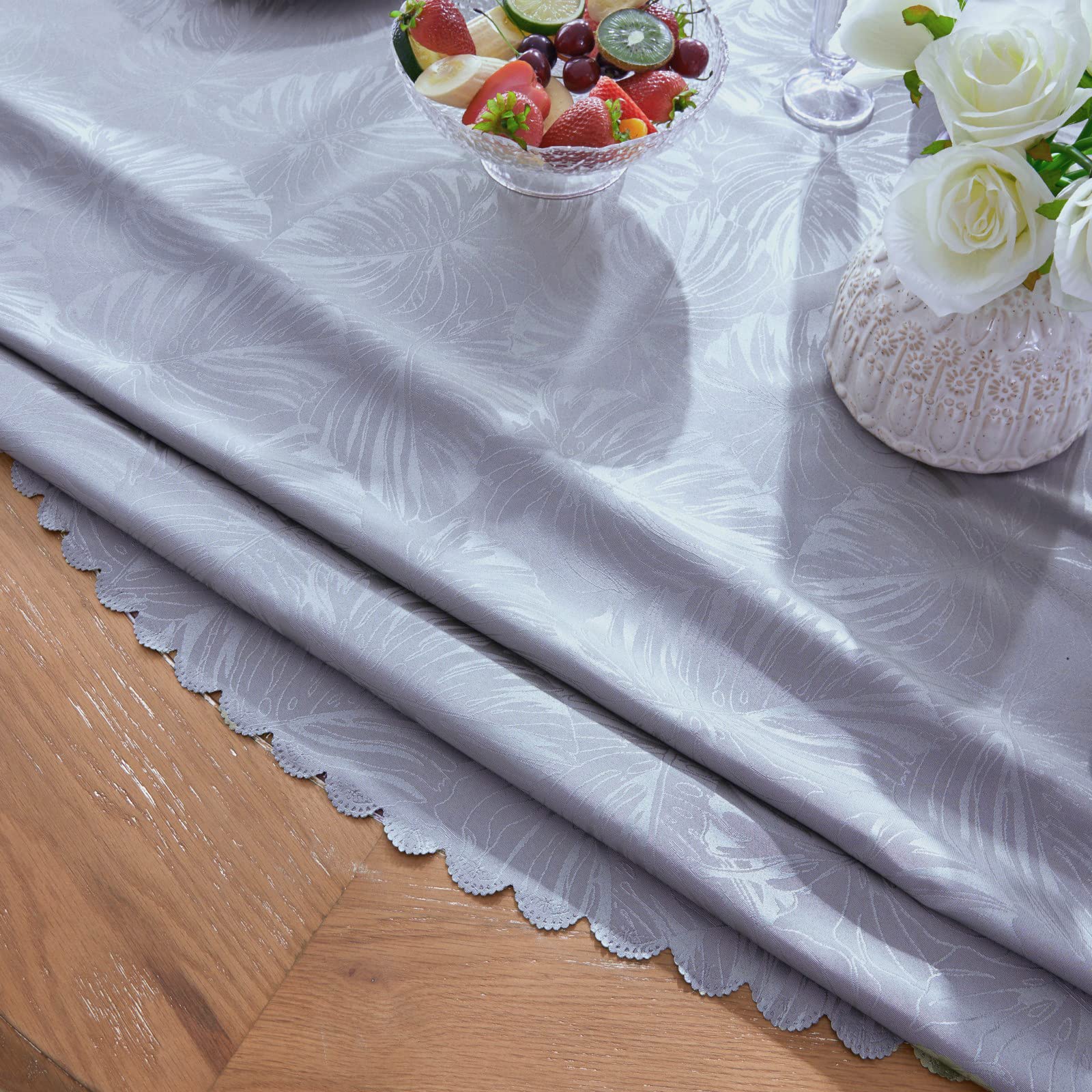 Jacquard Round Tablecloth 60 Inch Grey Tablecloth Leaves Pattern Scalloped Edge Silky Soft Table Cloth Waterproof Wrinkle Resist