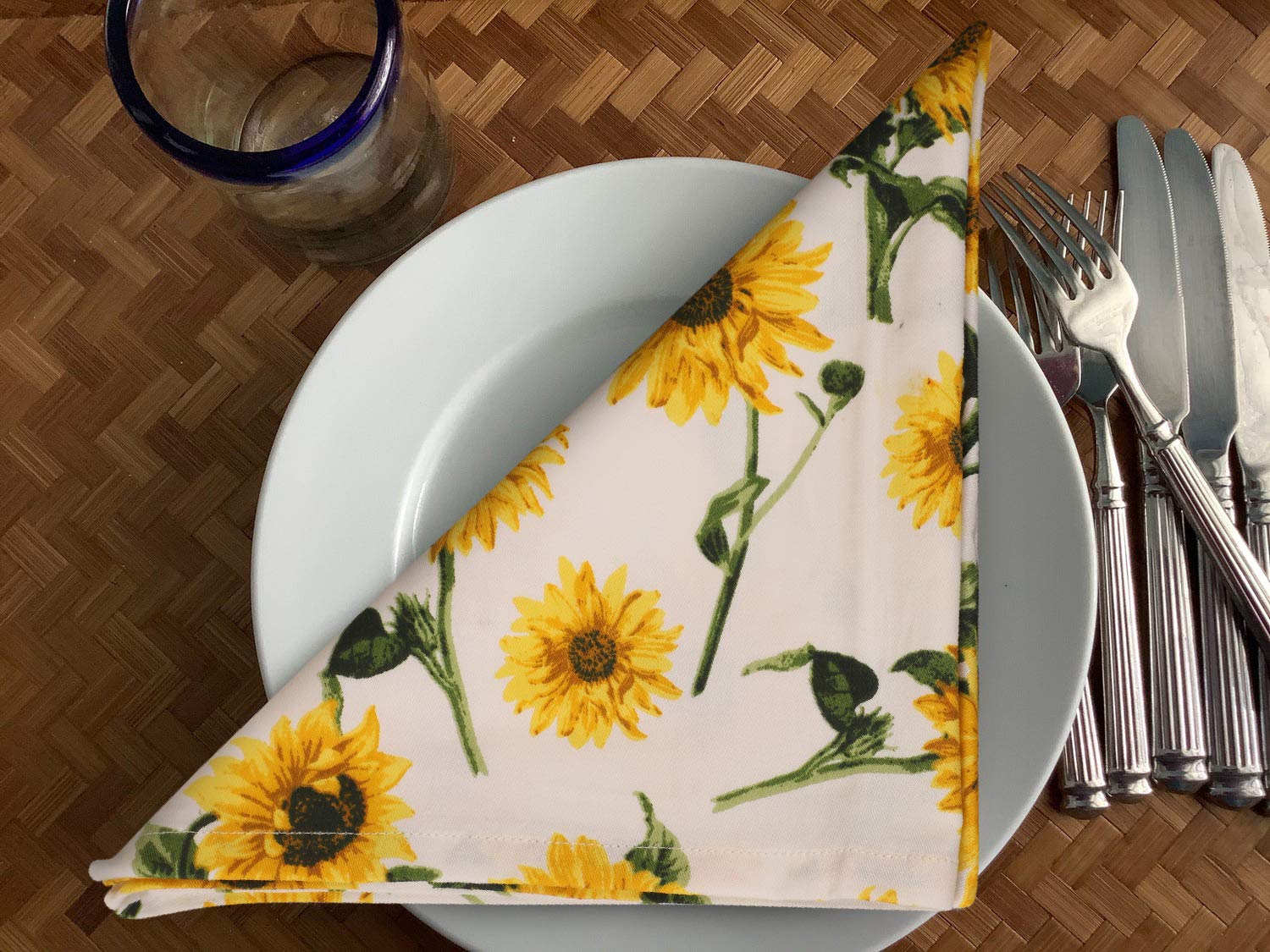 Urban Villa Dinner Napkins Sunflower Print Cloth Napkins (Set Of 12) Oversized 20X20 Inches 100% Cotton Premium Quality Soft Dur