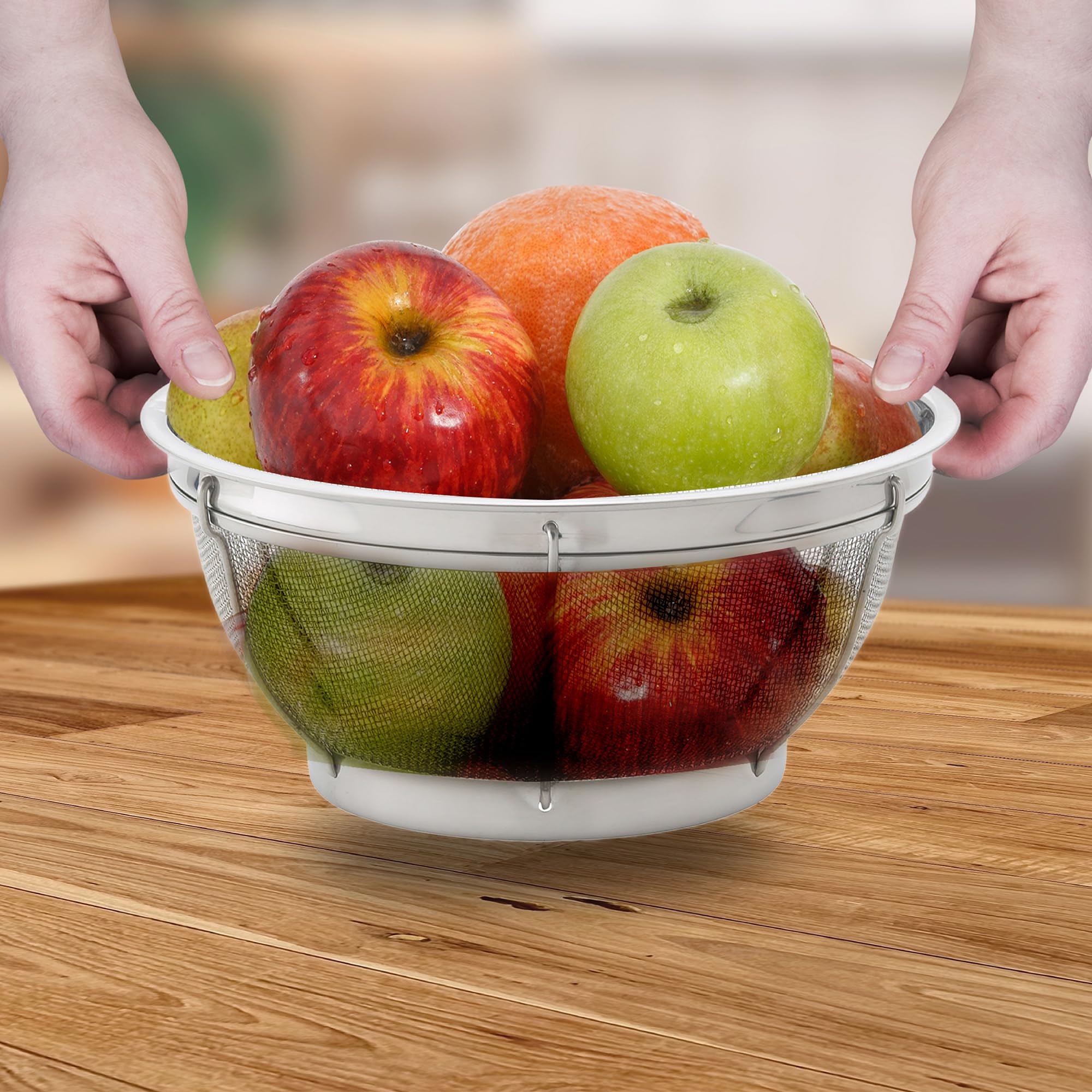 Hic Kitchen Reinforced Mesh Colander, 18/8 Stainless Steel, 10-Inch