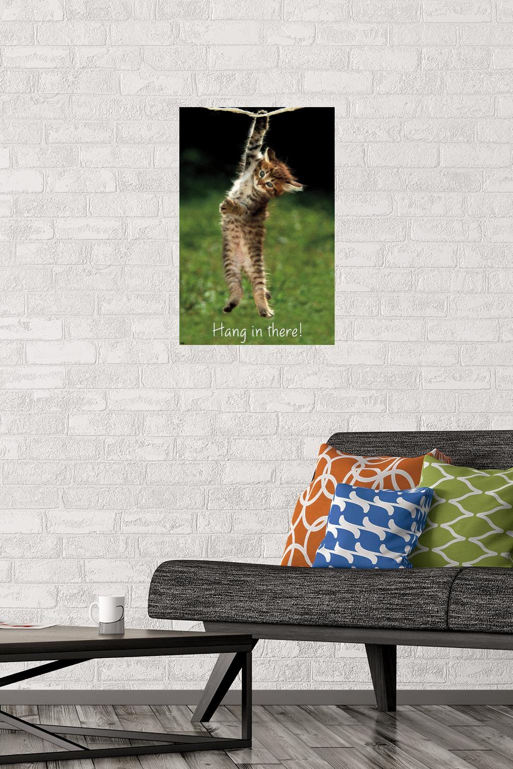 Trends International Famous Kitten Hang In There Poster Wall Poster, 14.72'' X 22.37'', Premium Unframed Version