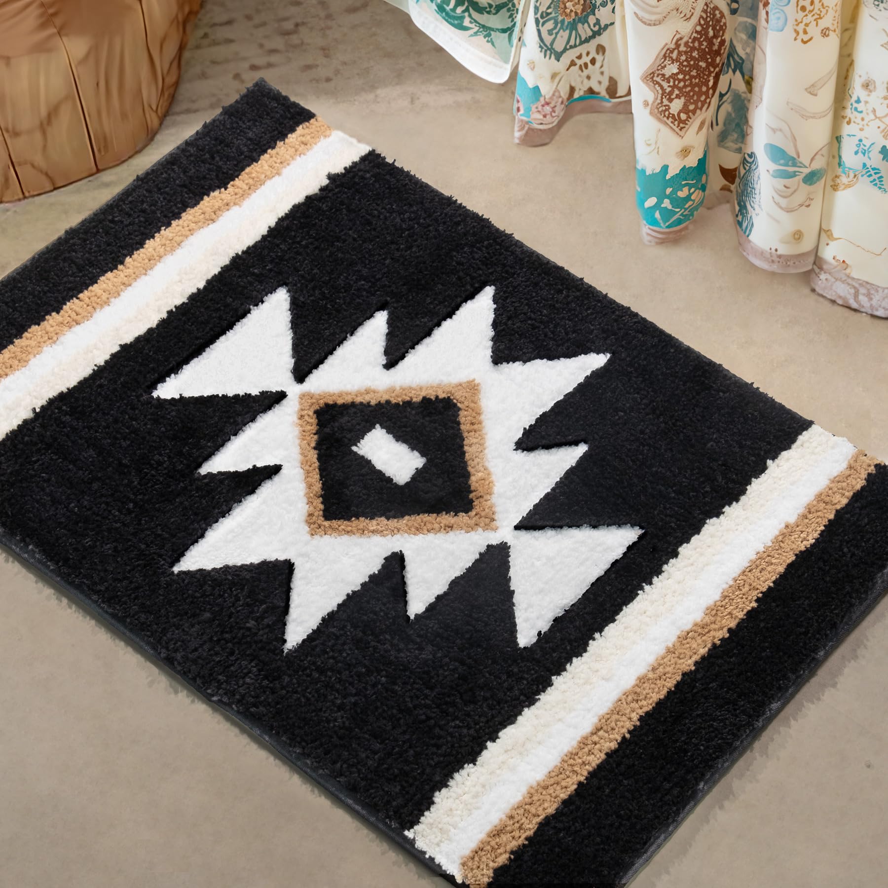 Tanvill Bathroom Rugs Boho Bath Mat Non Slip Black Aztec Bath Rug, Soft Absorbent Luxury Plush Washable Floor Carpet For Bathroo