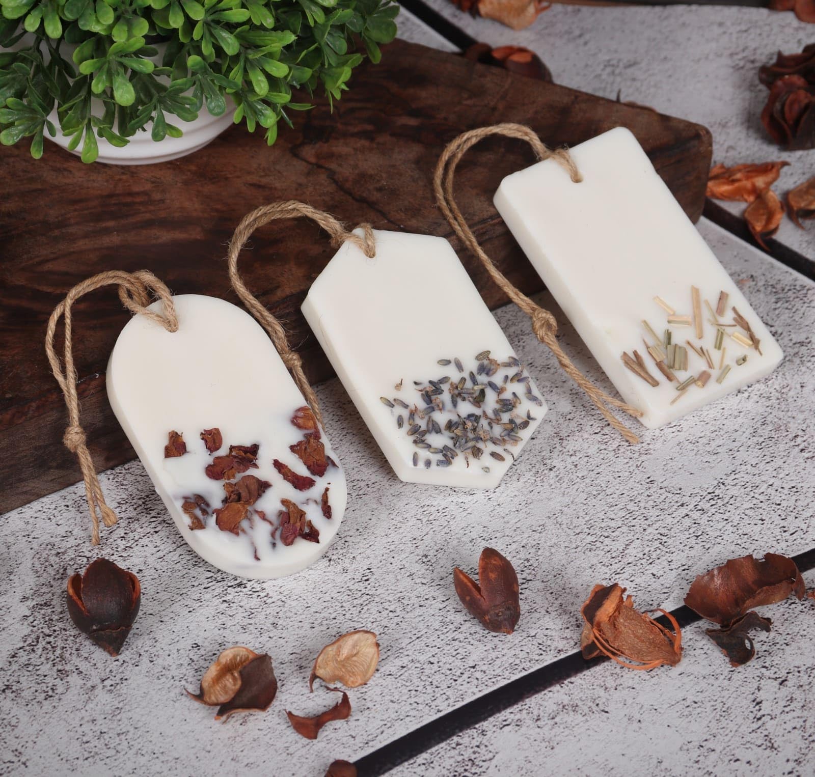 Sachet Tablet Handmade Wax Sachet Rose Scents Home Fragrance For Air Freshner, Wardrobe Freshener, Closets, Drawers, Cupboards, 