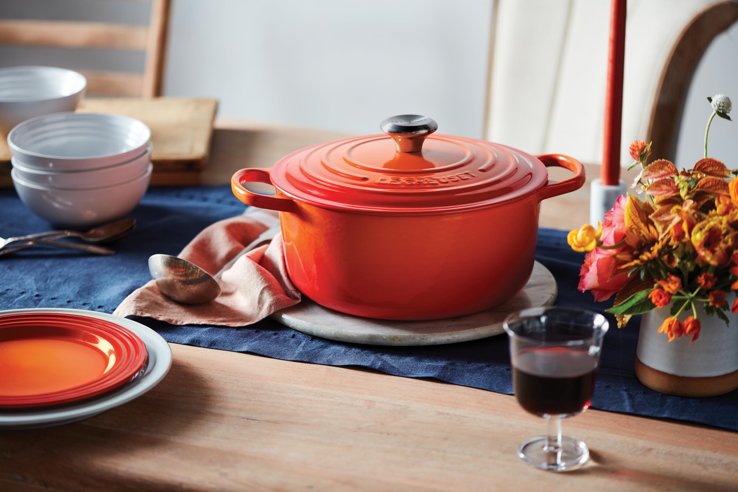Le Creuset Enameled Cast Iron Signature Round Dutch Oven, 4.5 Qt., Flame