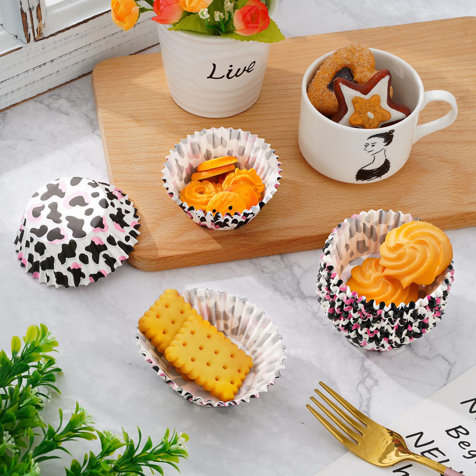 Whaline 300Pcs Cow Print Cupcake Liners Cow Paper Muffin Cupcake Liners 2X1.2 Inch Cow Animal Baking Cups Holders Cupcake Liners