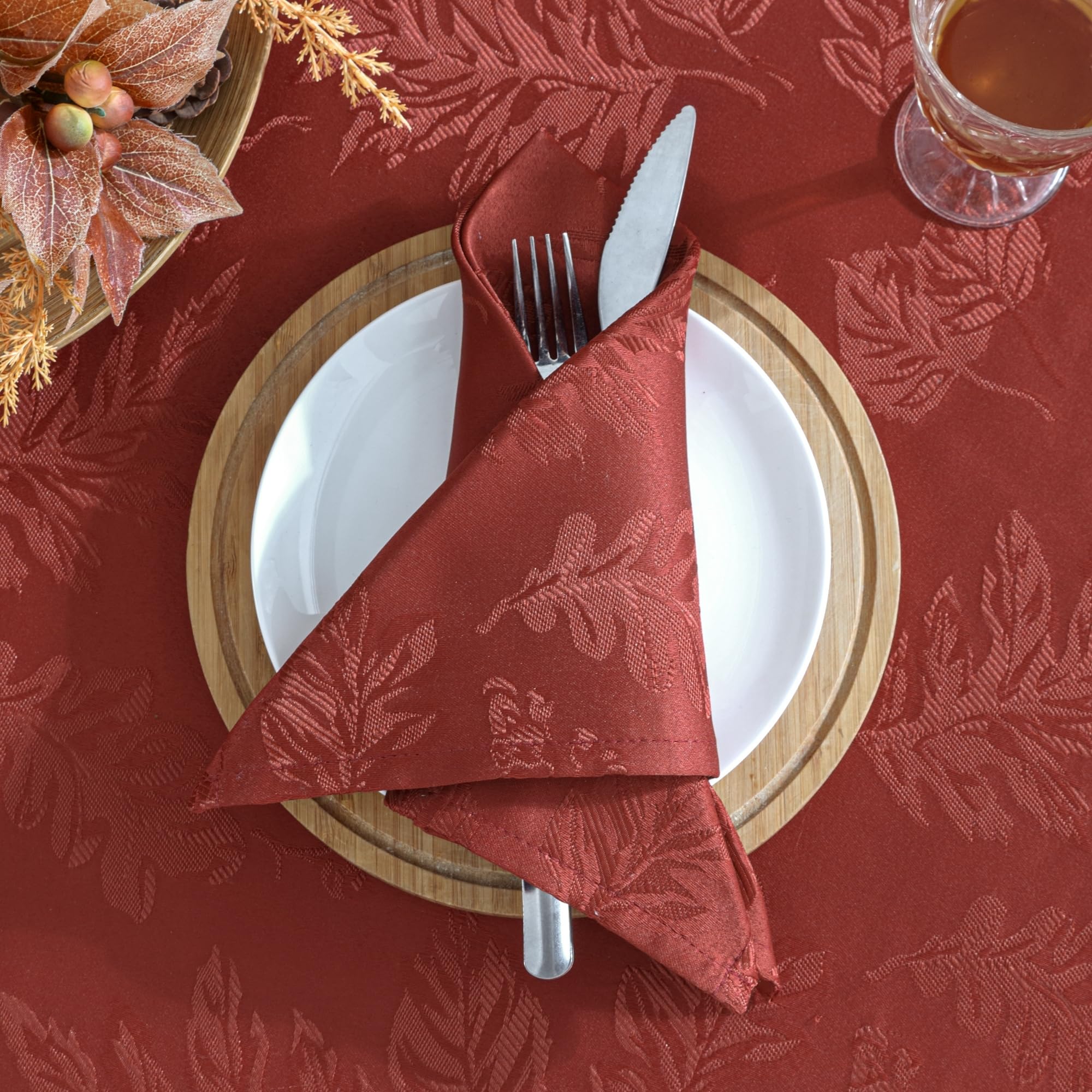 Elrene Home Fashions Elegant Woven Leaves Jacquard Damask Cloth Napkin Set, 17'' X 17'', Pack Of 8, Spice Red