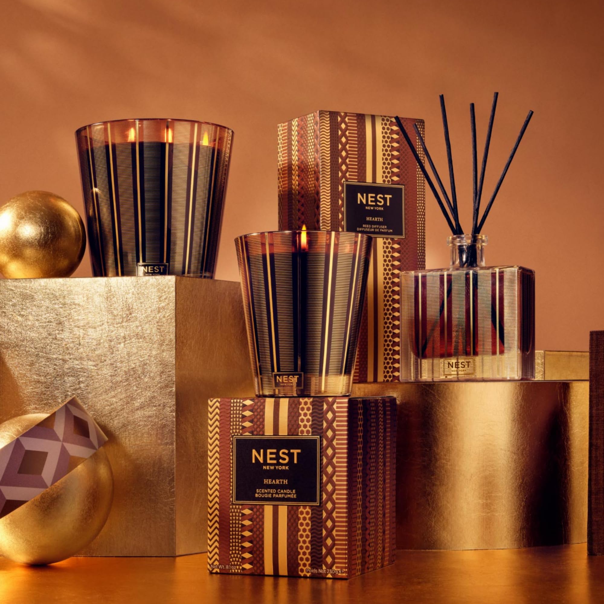 NEST New York Hearth Scented Classic Candle