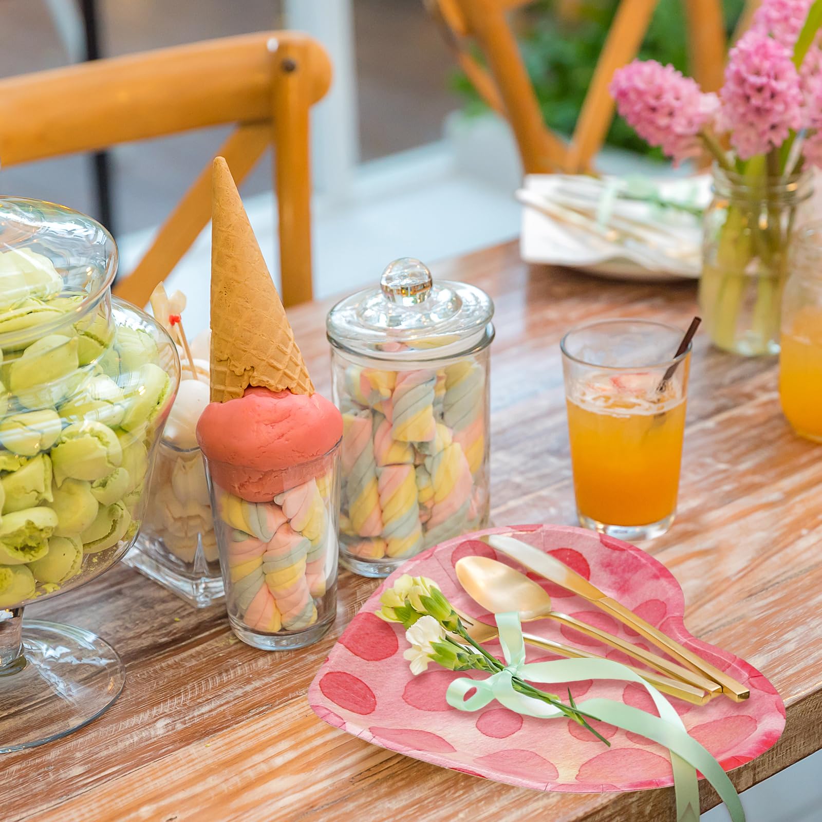 Ceiba Tree 60Pcs Heart Shaped Plates Valentines Day Paper Plates Disposable Dinner Happy Valentine'S Day Party Supplies