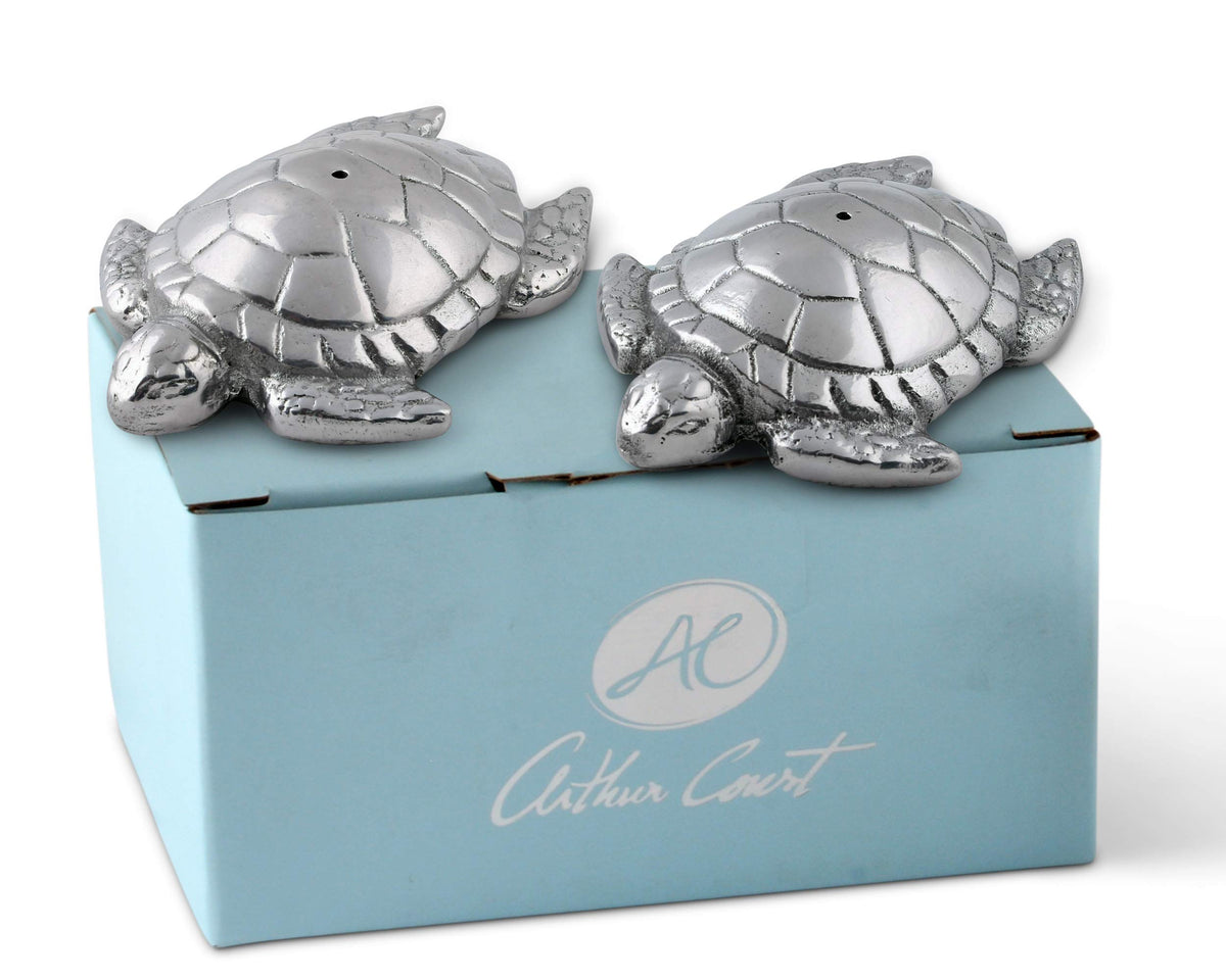 Arthur Court Designs Aluminum Sea Turtle Salt And Pepper Set S/P Shaker Pair Ocean 4 Inch Long