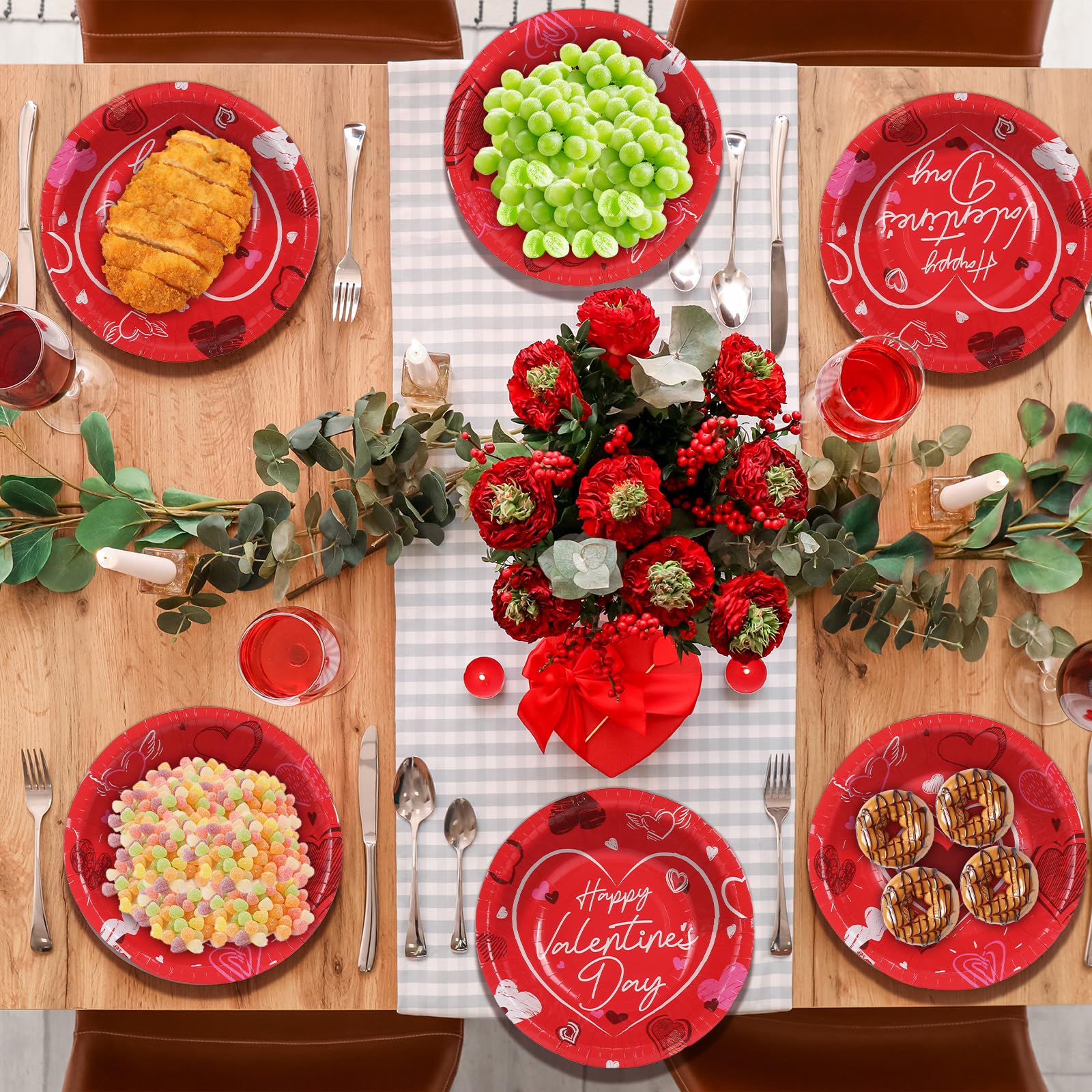 gisgfim Disposable Red Heart Dessert Bowls - 16 oz Paper Snack Bowls for Valentine's Day Party Supplies, Model MM2164