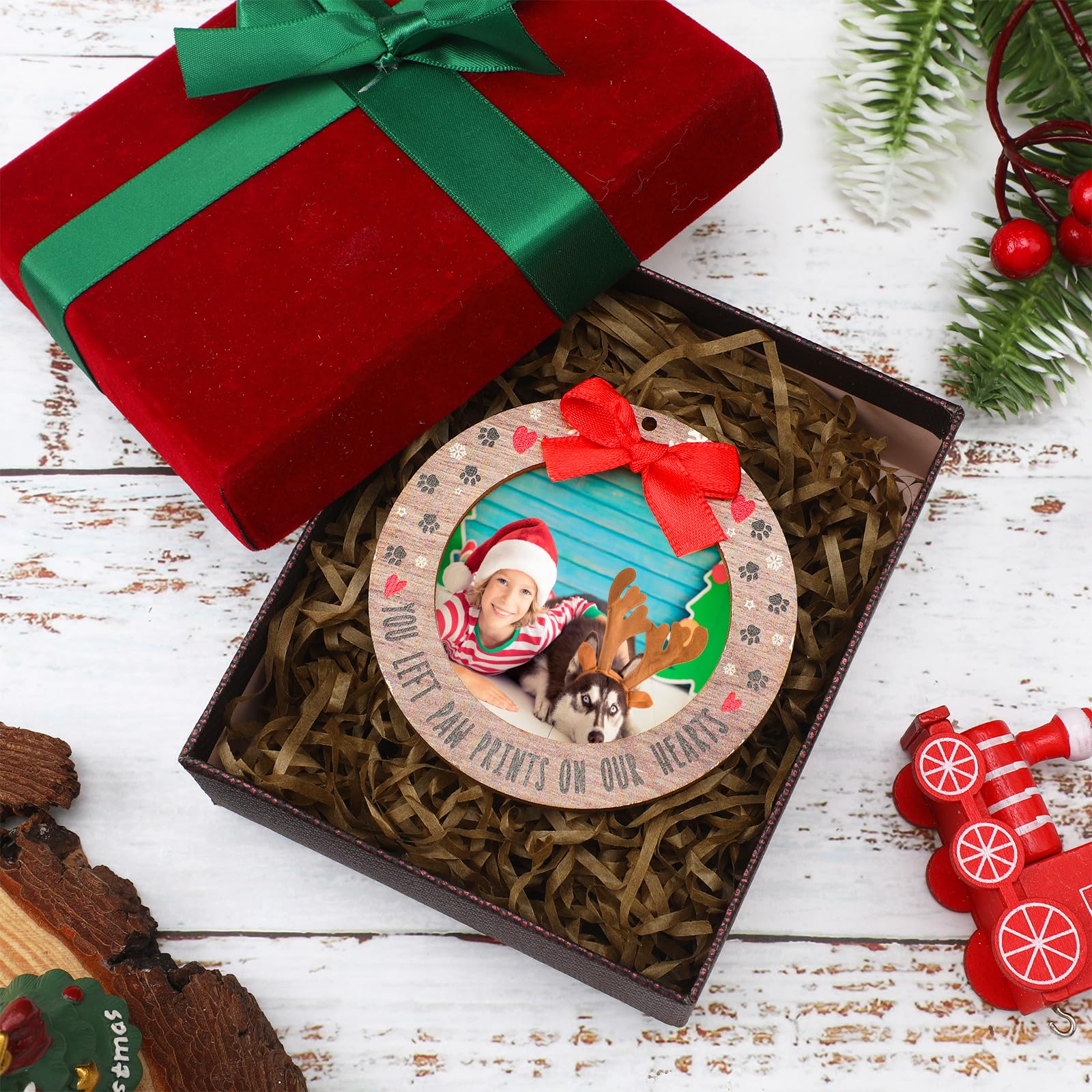 Blulu 24 Pcs Christmas Pet Picture Frames Wooden Dog Paw Memorial Photo Ornaments Snowflake Christmas Tree Decorations Pet Sympa