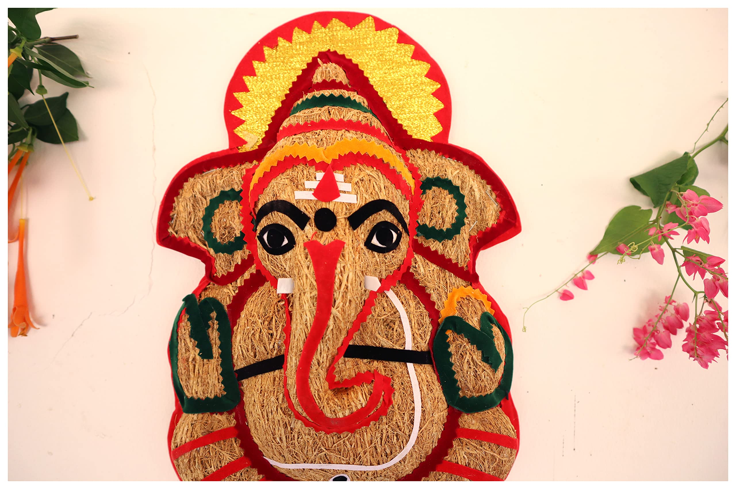 Usira Vetiver Mantapa Ganesha Ji Statue,Ganpati Wall Hanging Sculpture Mantapa Lord Ganesh Idol Lucky Feng Shui Wall Decor (Gold