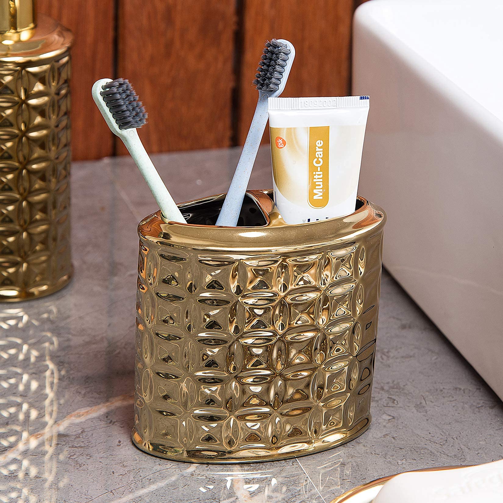 Gold Bathroom Accessory Set, 4-Piece Ceramic Bathroom Decorations Accessories Sets Includes Lotion Dispenser, Toothbrush Holder