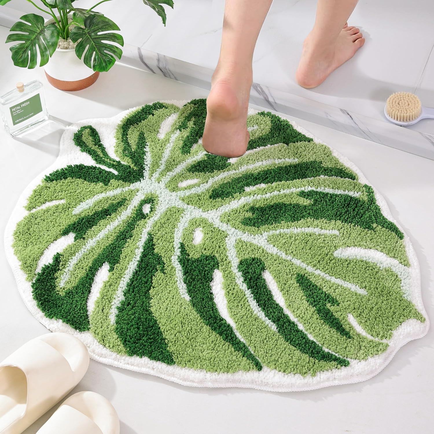 Panstar Green Leaf Mat, Large Monstera Cute Non Slip Palm Shaped Plush Fun Kitchen, Bathroom Bathtub Rugs Machine Washable