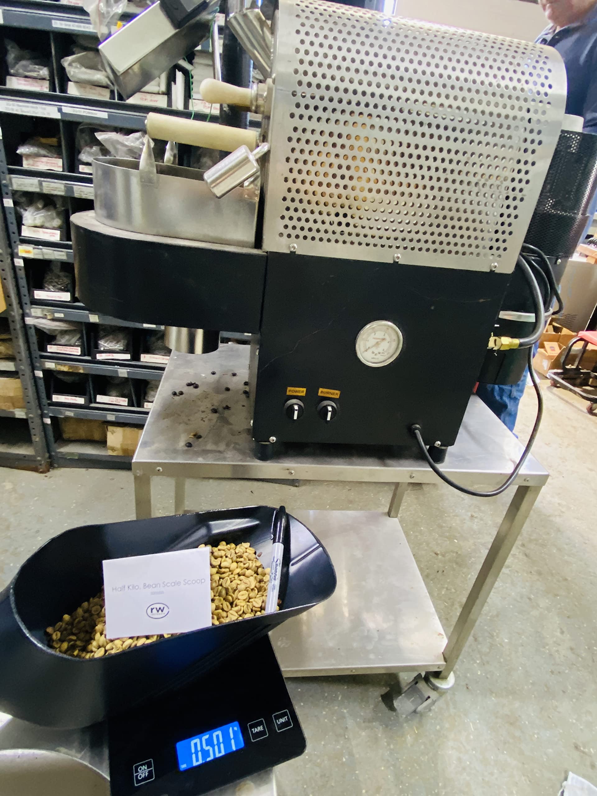 Rattleware Black Half Kilo Bean Scale Scoop - Durable Construction For Daily Use - Precised Coffee Bean Measurement Tool For Bar