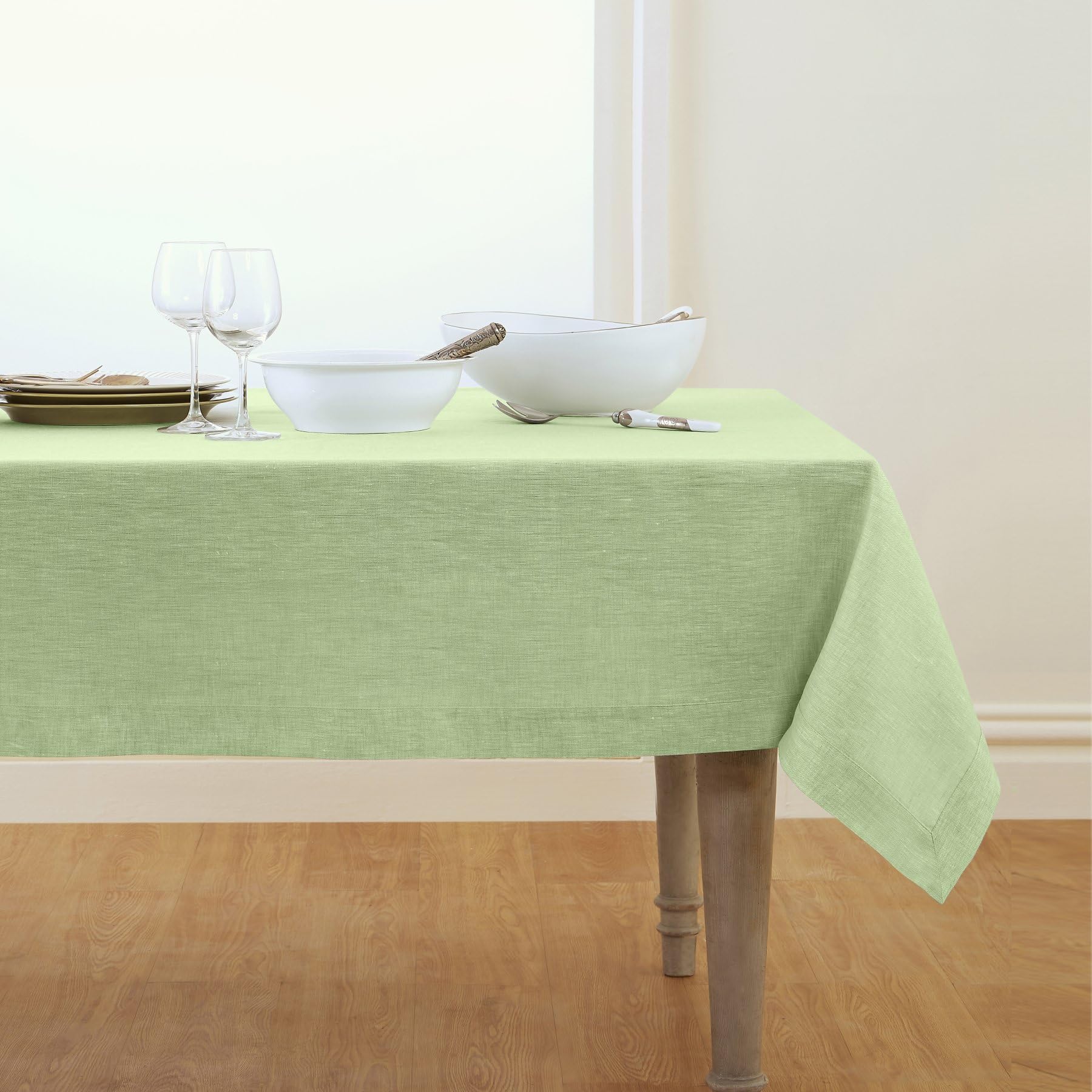 Solino Home Linen Tablecloth 108'' L X 60'' W Inch - 100% Pure Linen Chambray Green Table Cloth For Rectangle Tables - Athena, M