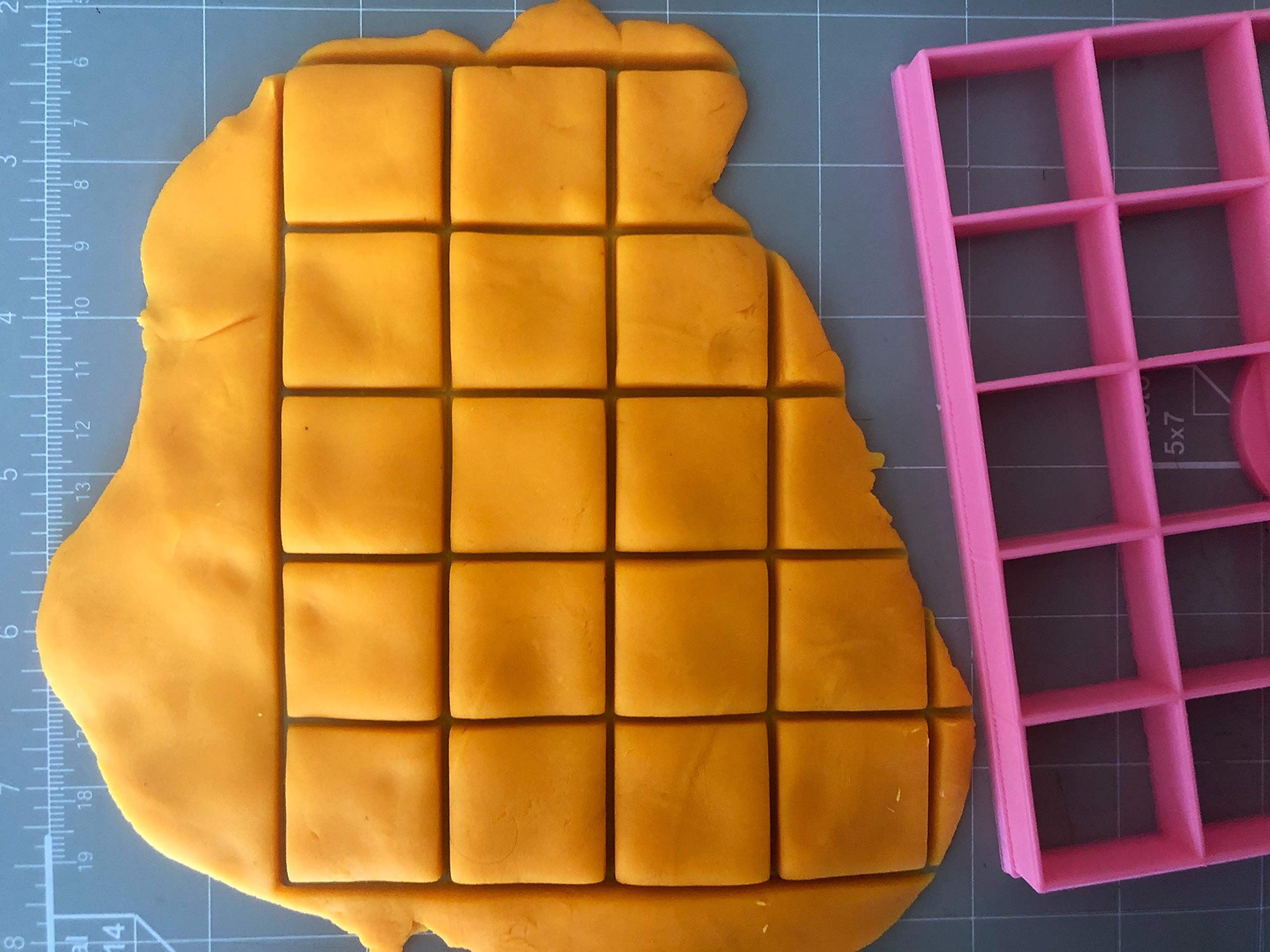 25 X1'' Size Squares Multi Cookie Cutter (5 X 5 In)