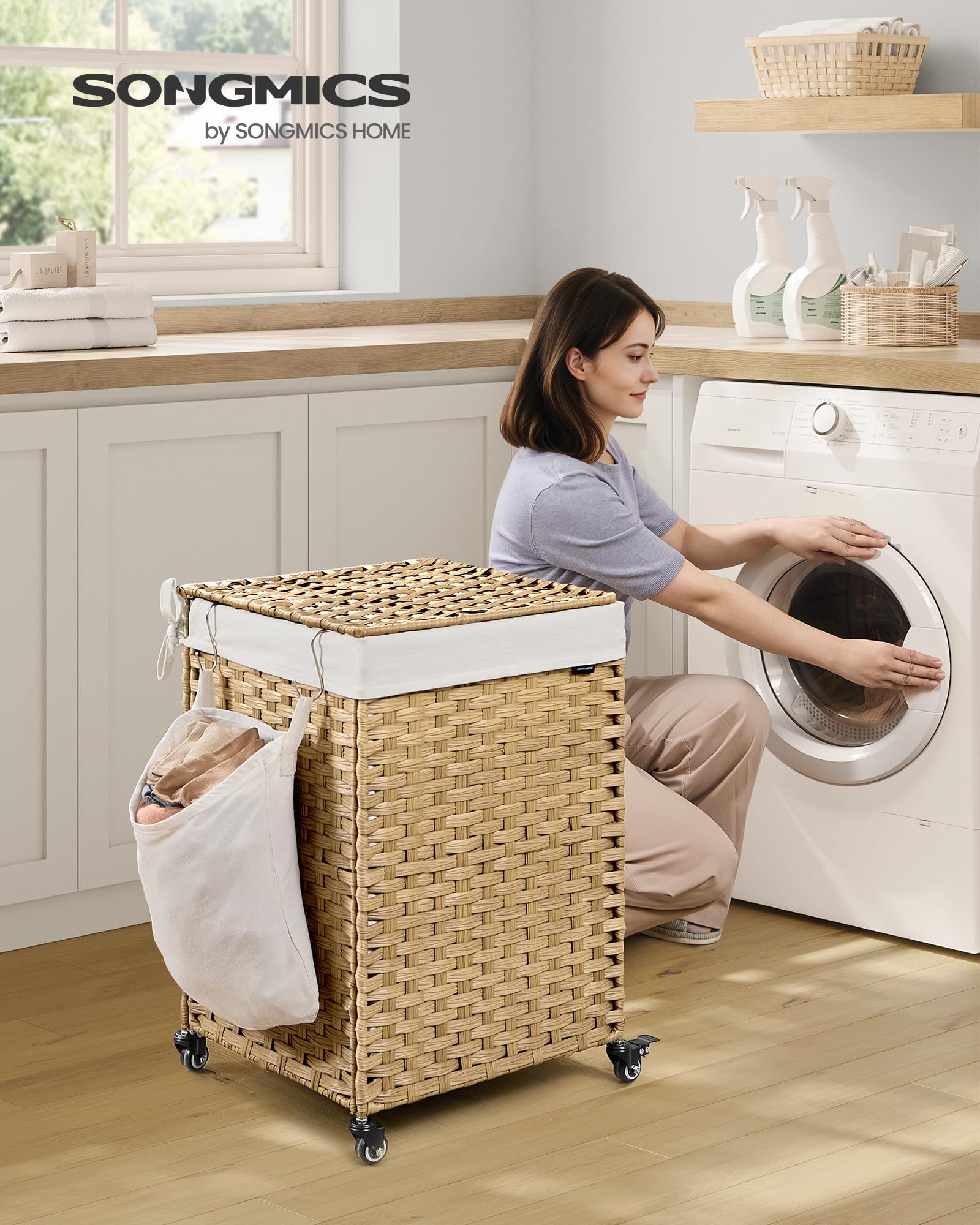 Songmics Laundry Hamper With Lid, 31.7 Gallons (120 L), Rolling Laundry Basket With Wheels, Synthetic Rattan, Removable Liner, B