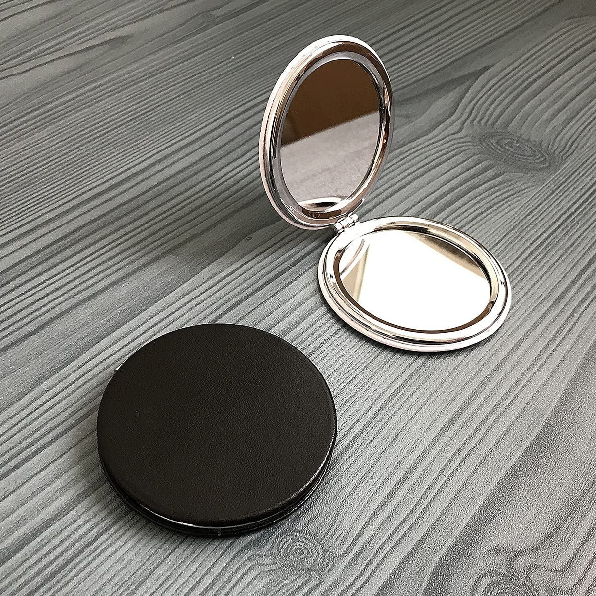 Zcooooool Makeup Mirror,Round Folding Mirror 8 Cm, Professional Double-Sided Make Up Mirror (One Side Enlarged,The Other Side No