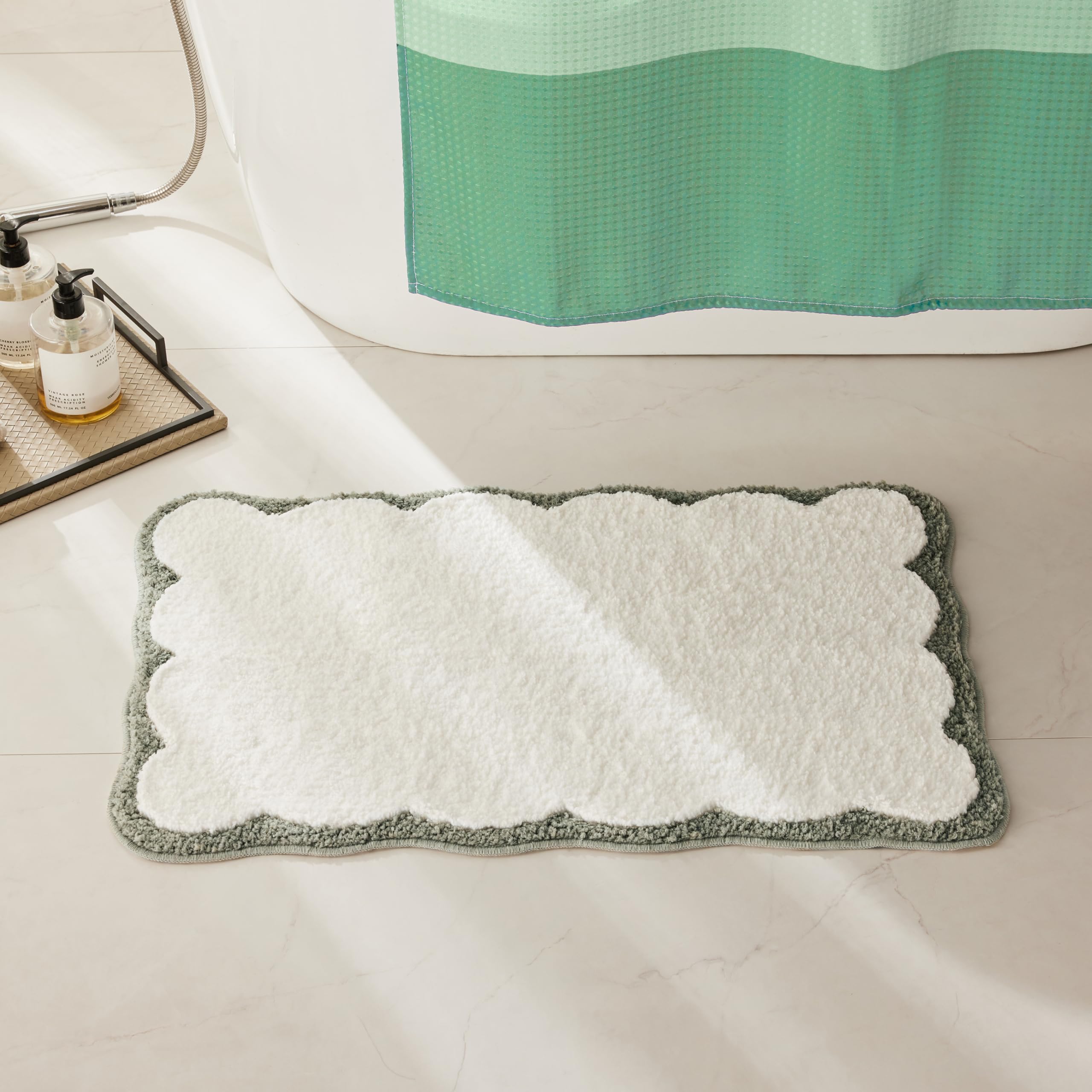 Ohocut Luxury Microfiber Bathroom Rugs, White Bath Rug With Oliver Green Scalloped Piping Cute Aesthetic Sage Bath Mat For Bathr