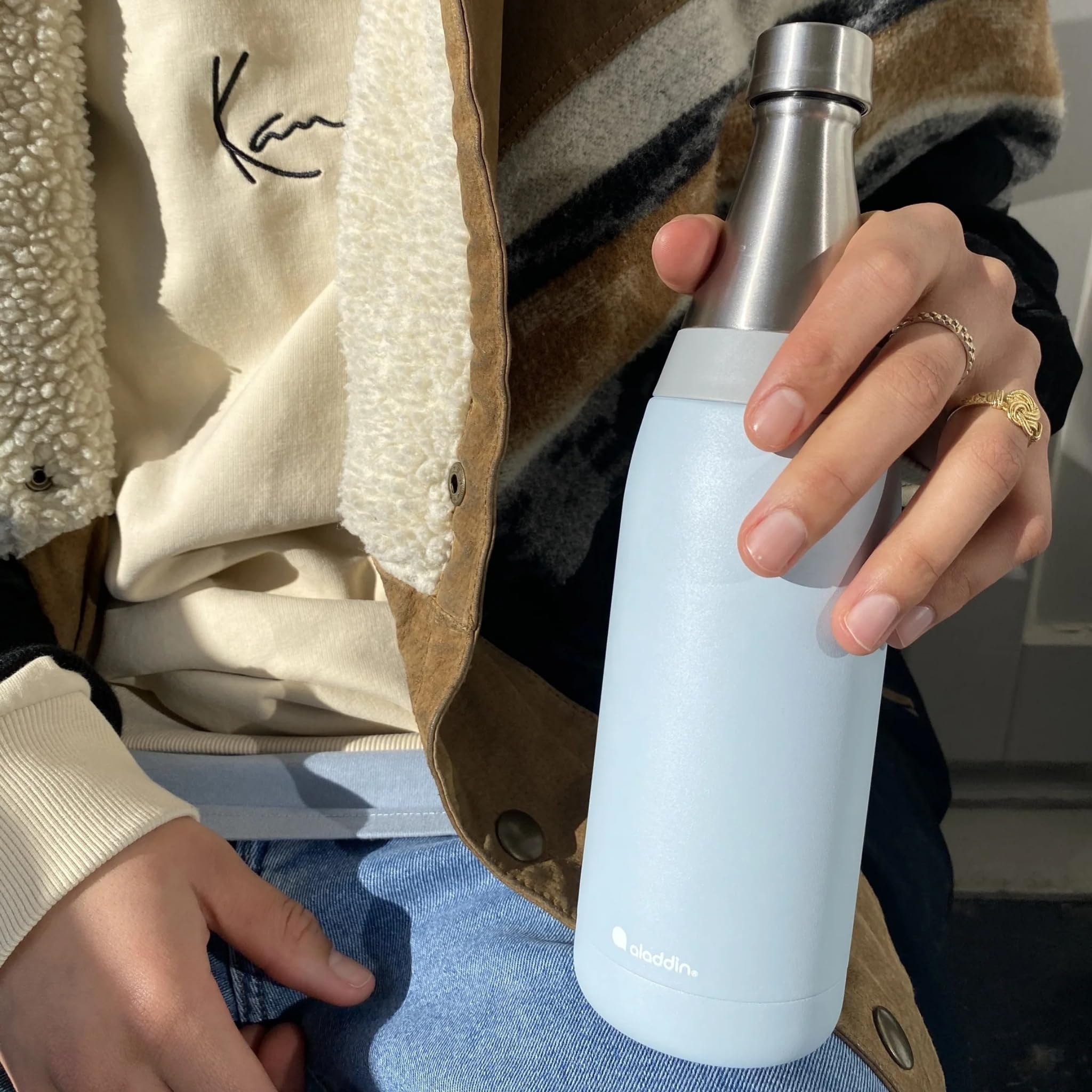 Aladdin Fresco Thermavac Stainless Steel Water Bottle 0.6L Sky Blue - Leakproof - Keeps Cold for + 10 Hours - BPA-Free - Dishwasher Safe - Reusable Thermos Flask with Durable Finish