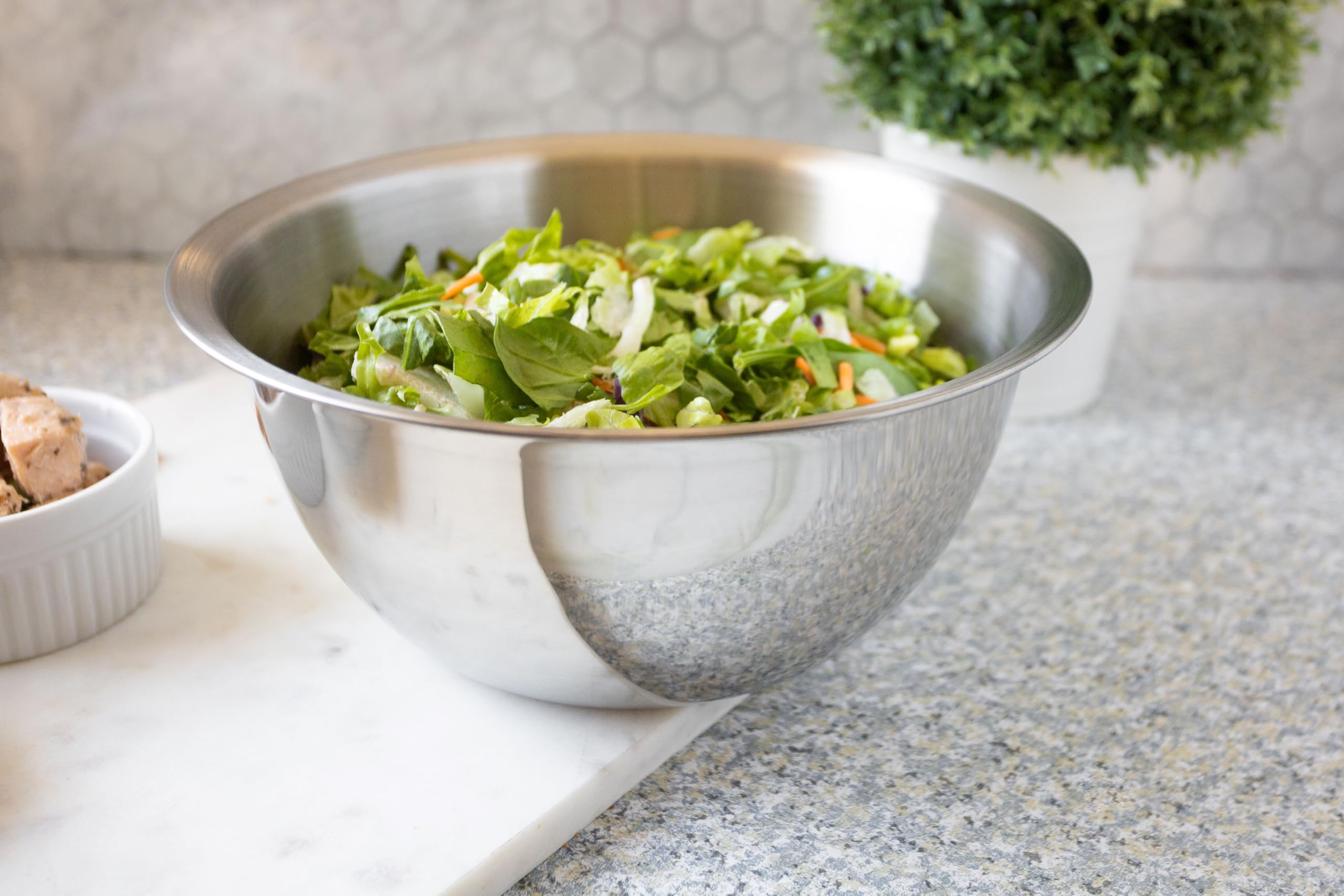 Fox Run Stainless Steel Large Mixing Bowl  10.25 x 10.25 x 5.25 inches  Metallic 4000 ML