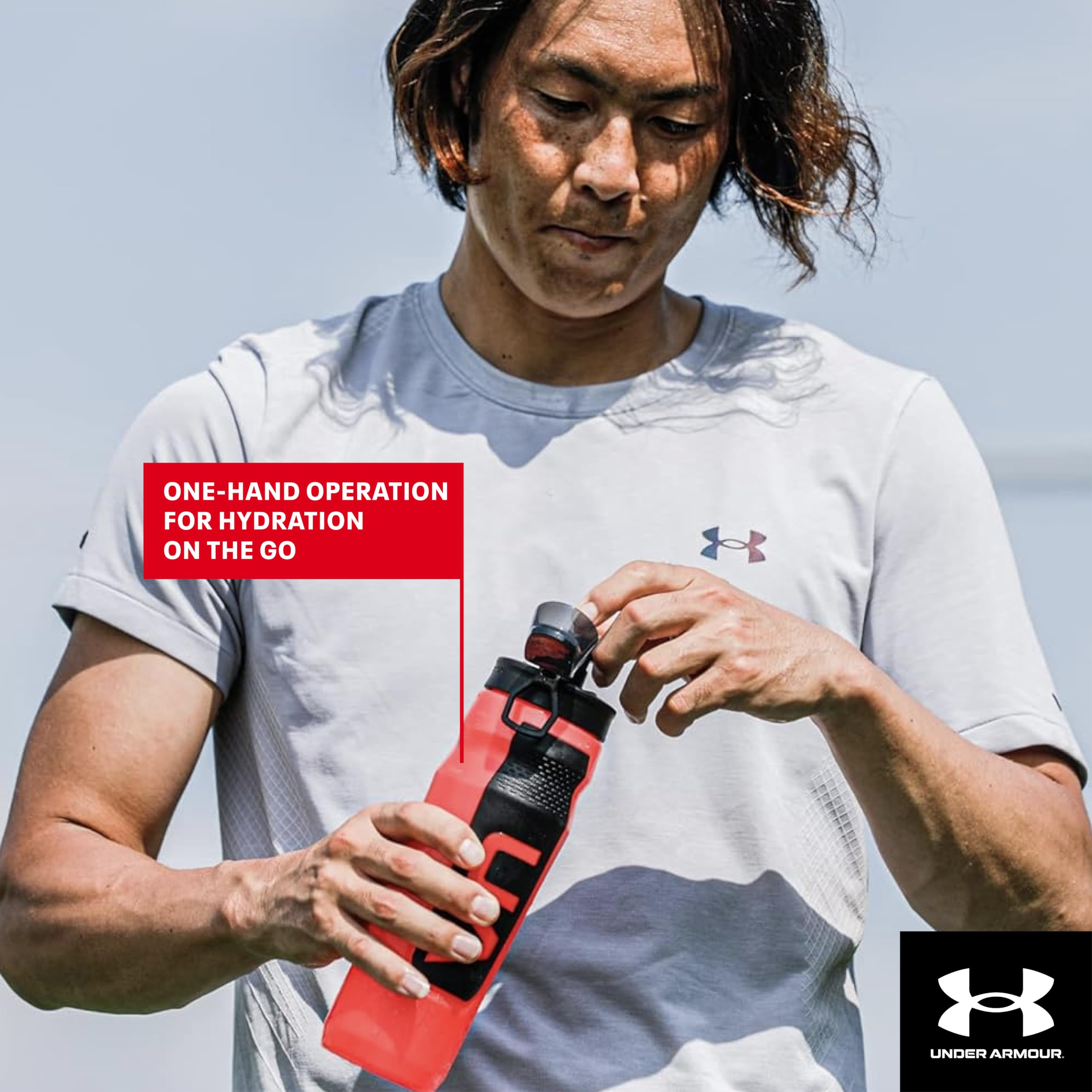 Under Armour 32Oz Playmaker Squeeze Clear
