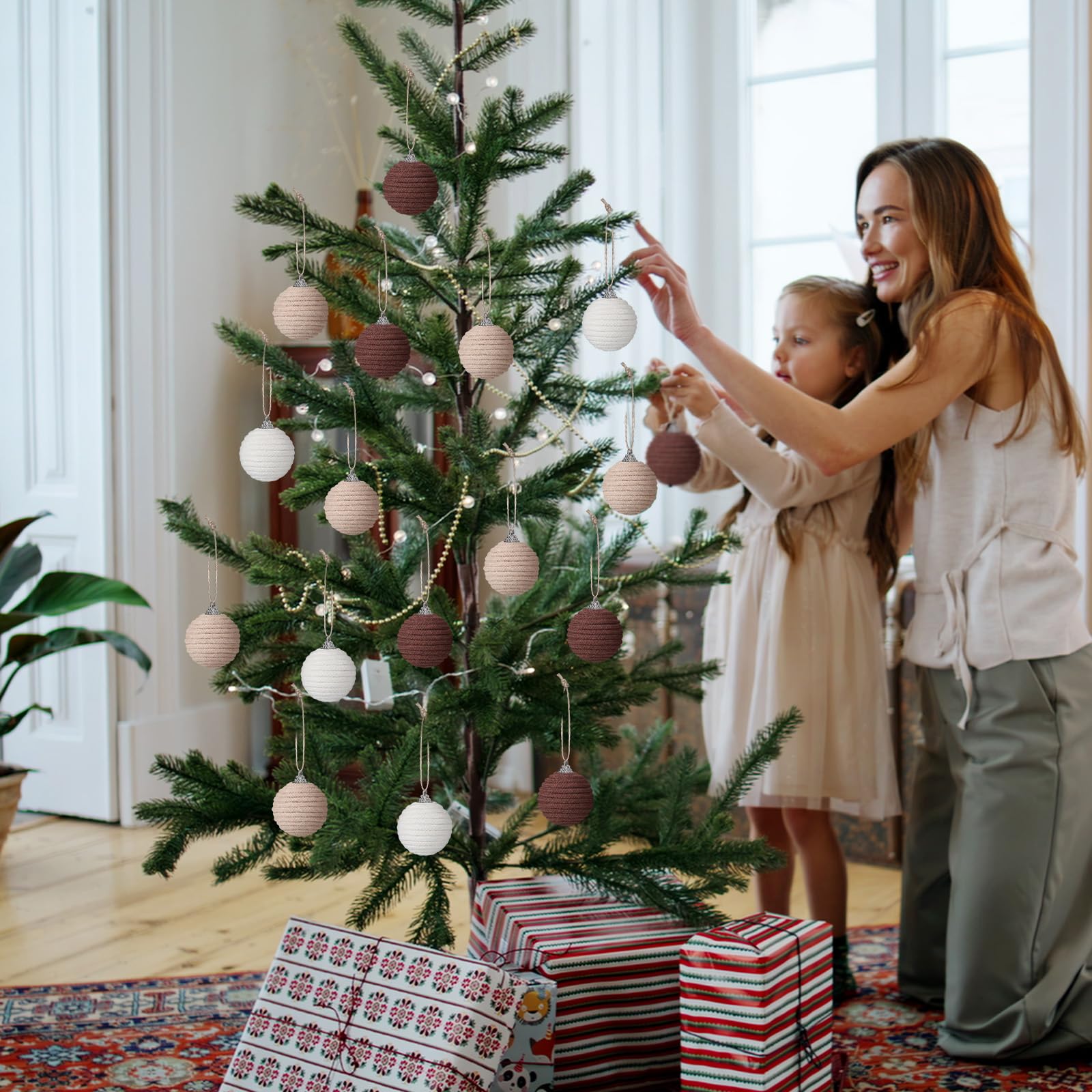 Syhood 18 Pcs 1.57 Inch Mini Christmas Ball Ornaments Boho Farmhouse Jute Rope Hanging Balls Burlap Neutral Rustic Ornaments for