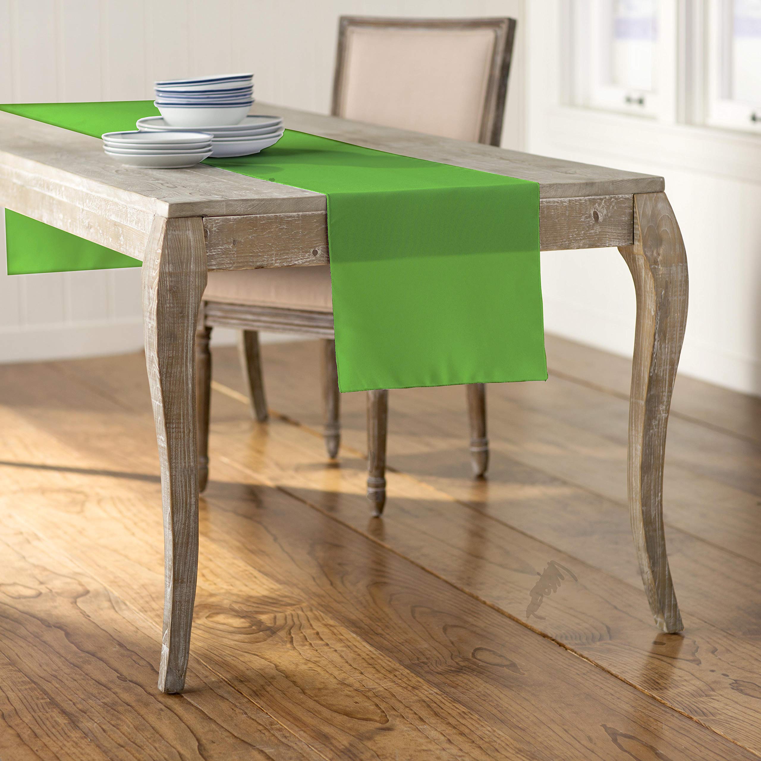 LA Linen Polyester Poplin Table Runner 14  by 108-Inch  Lime