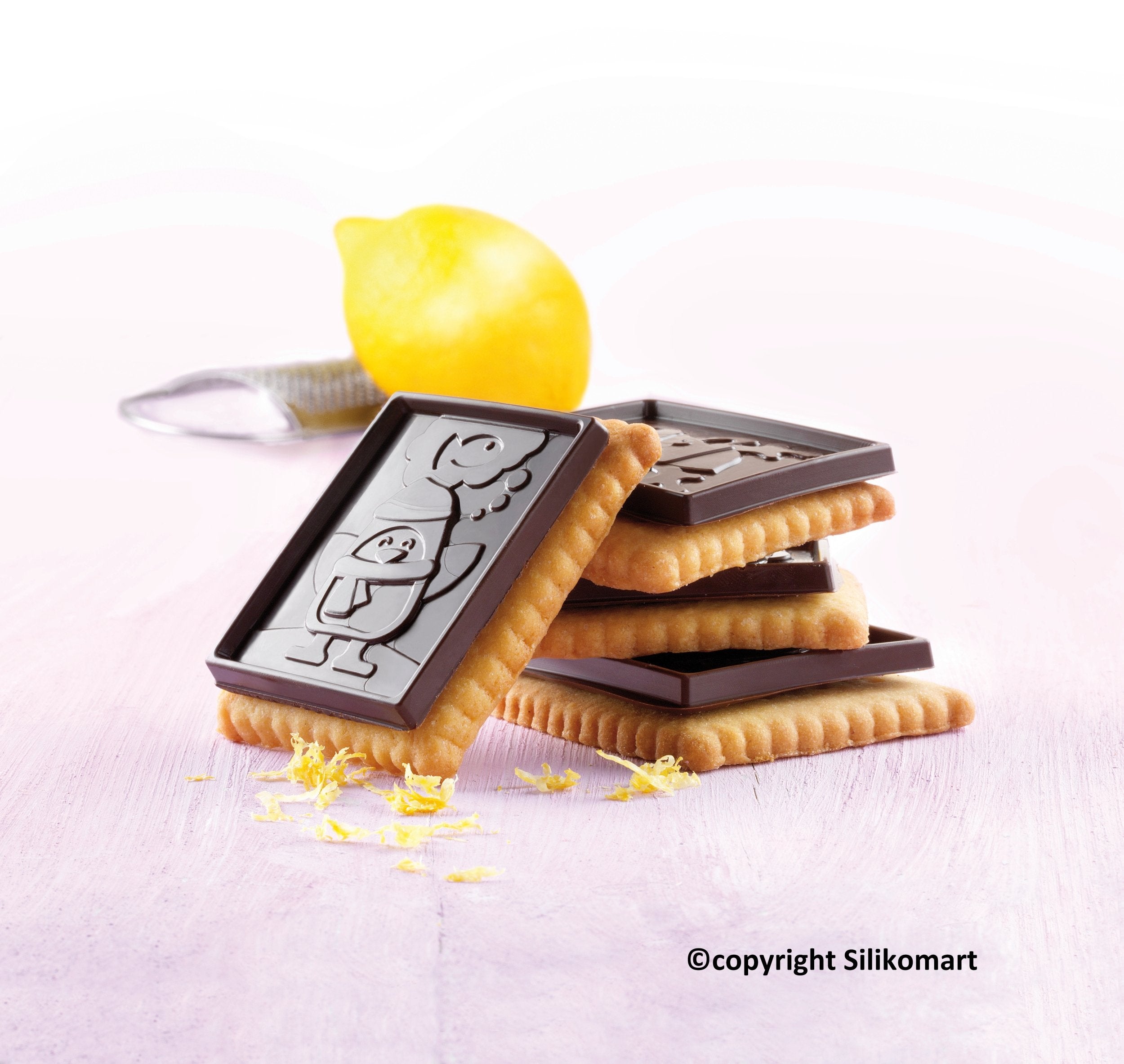 Silikomart 22.161.77.0065 Kit for Preparing Biscuits Topped with Chocolate  Brown and White