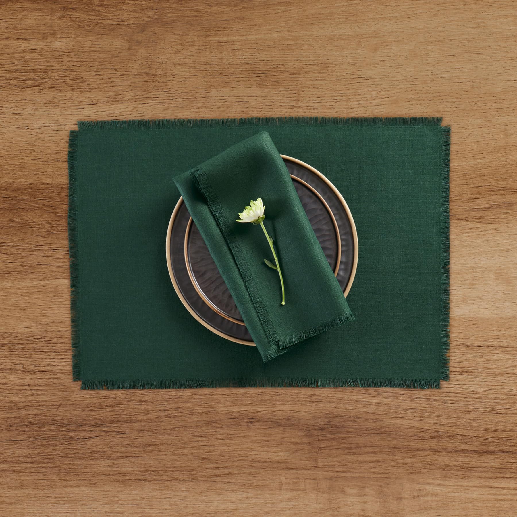 Solino Home Fringe Linen Dinner Napkins 20 X 20 Inch - 100% Pure Linen Evergreen Cloth Napkins Set Of 4 For St Patrick'S Day - H