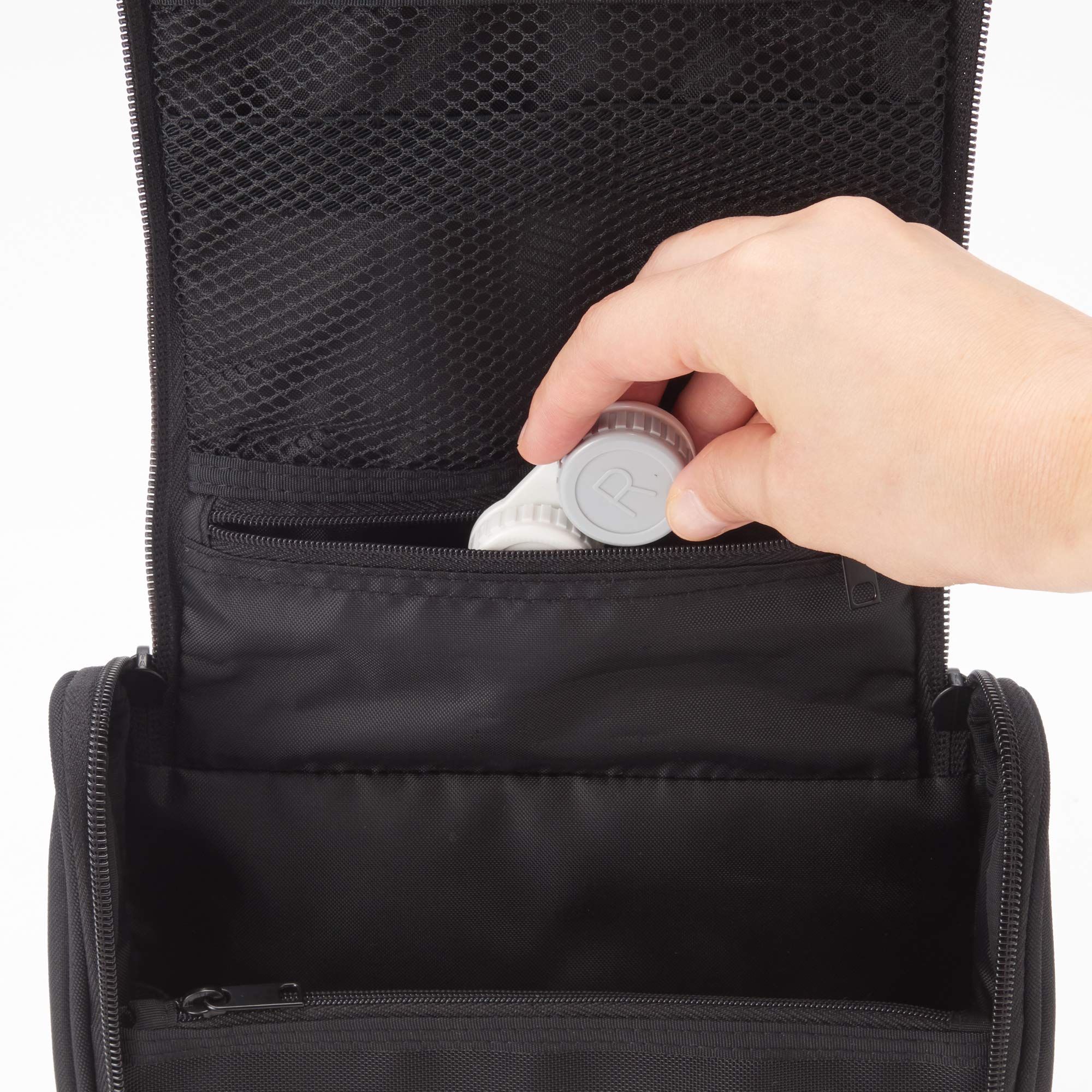 Muji Polyester Hanging Travel Case, 16 Cm Width X 19 Cm Depth X 6 Cm Height, Black