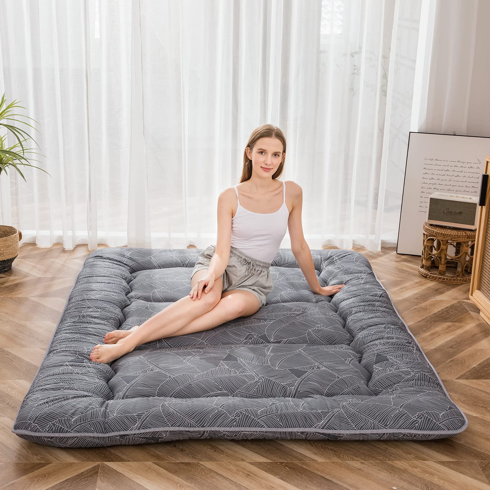 Japanese Floor/Futon Mattress Thicken Sleeping Pad Roll Up Mattress Floor Lounger Bed Camping Mattress Guest Room Mattress Pad, 